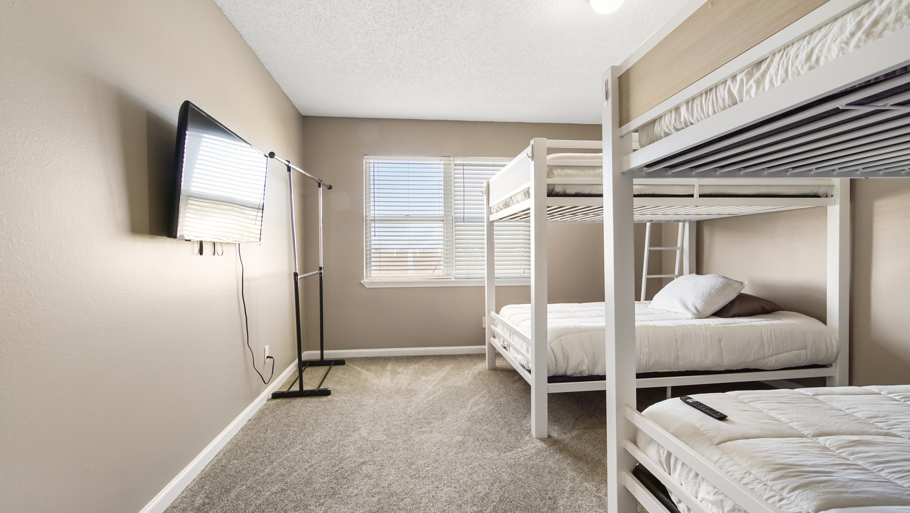 WARREN HEIGHTS - Residential