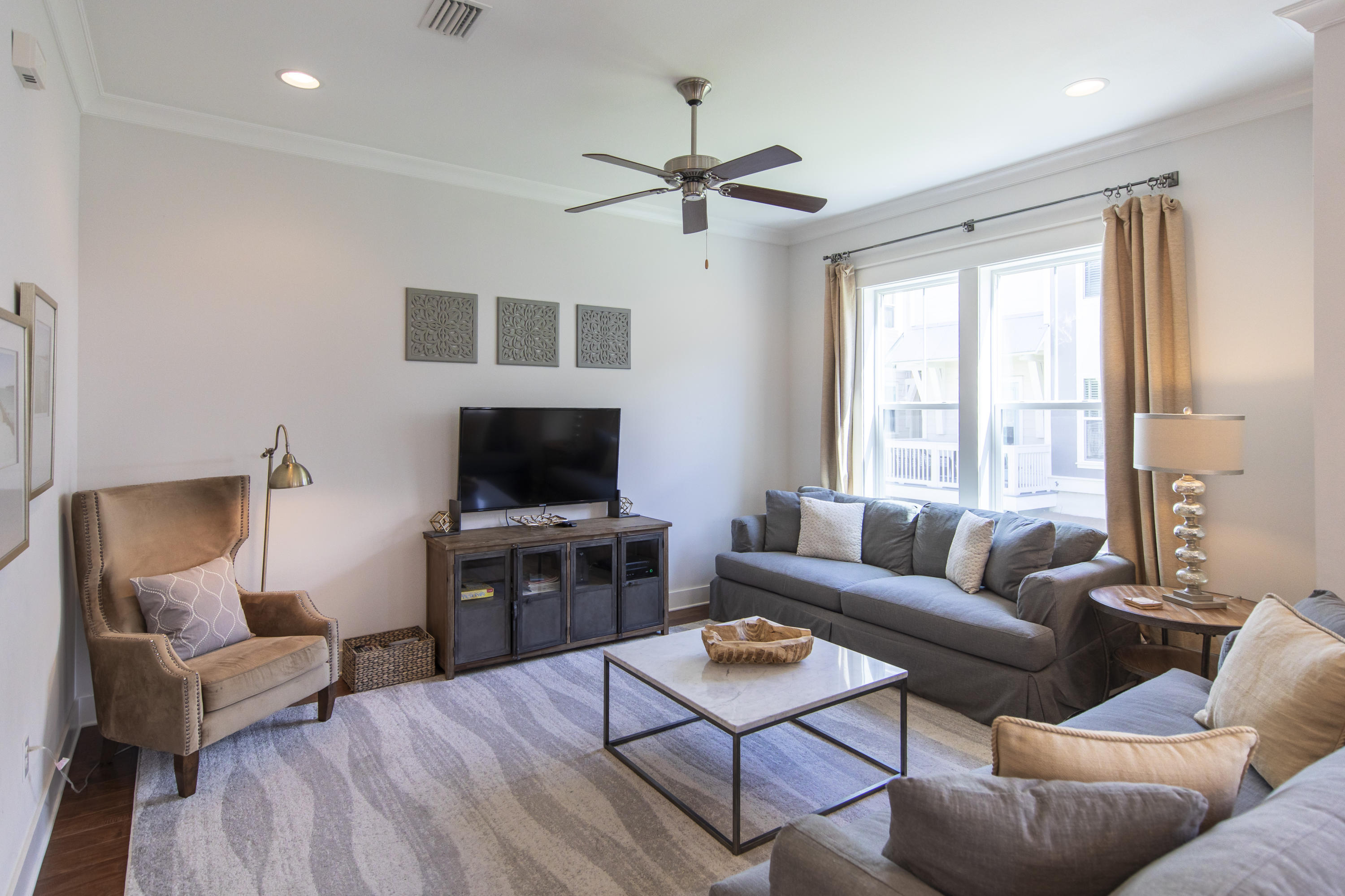 PROMINENCE - Residential