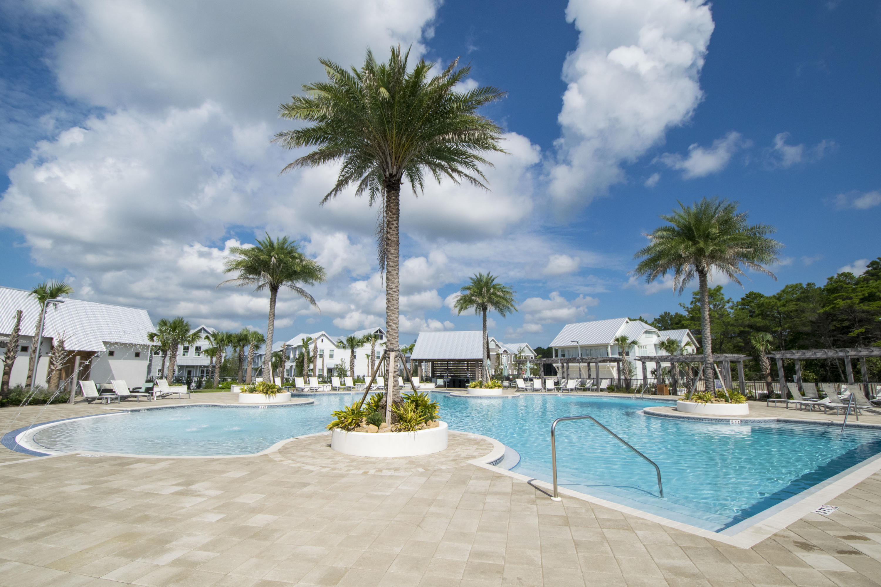 PROMINENCE - Residential