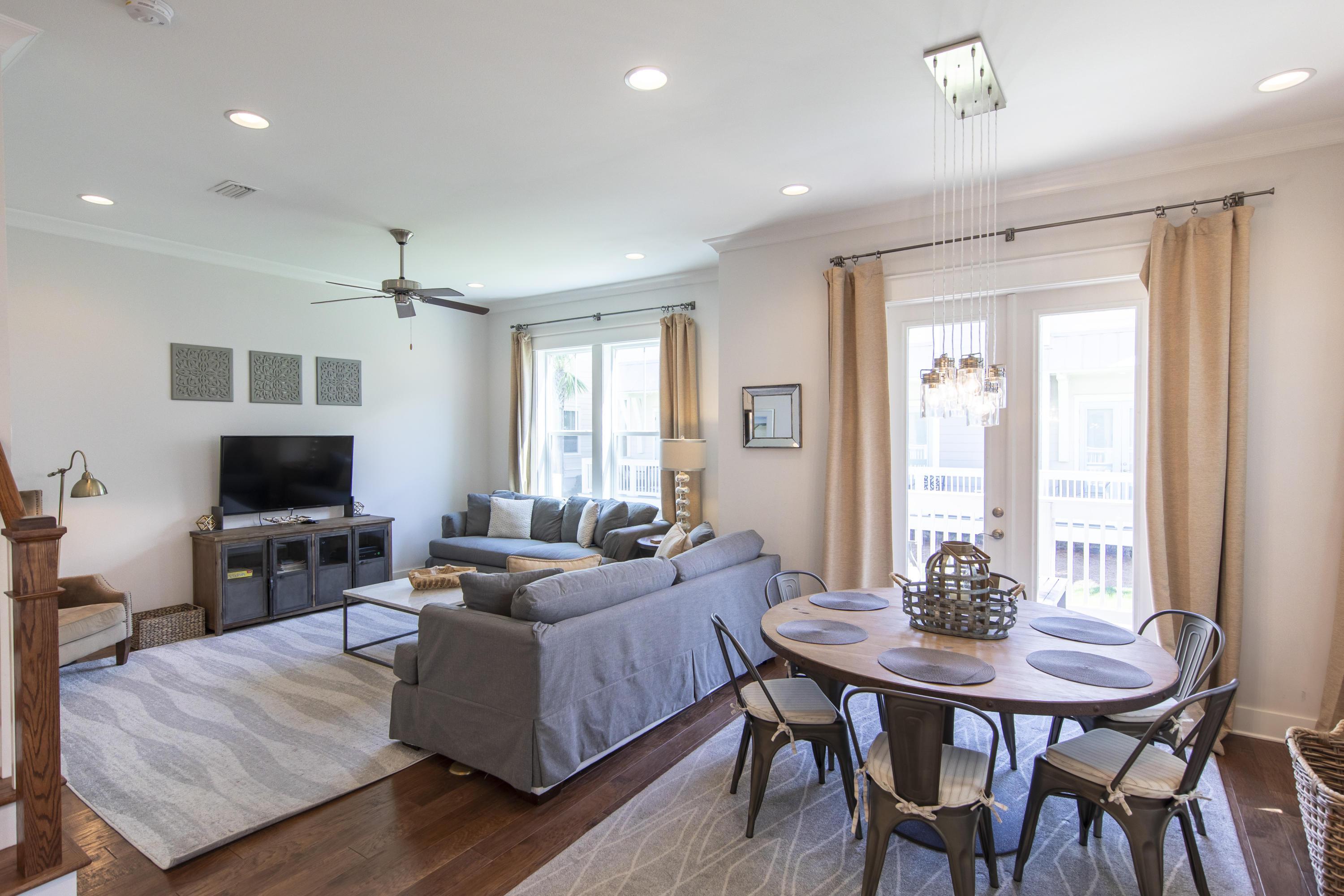 PROMINENCE - Residential