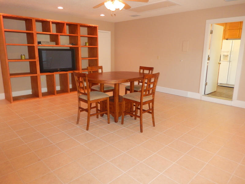 KELL-AIRE GARDENS - Residential