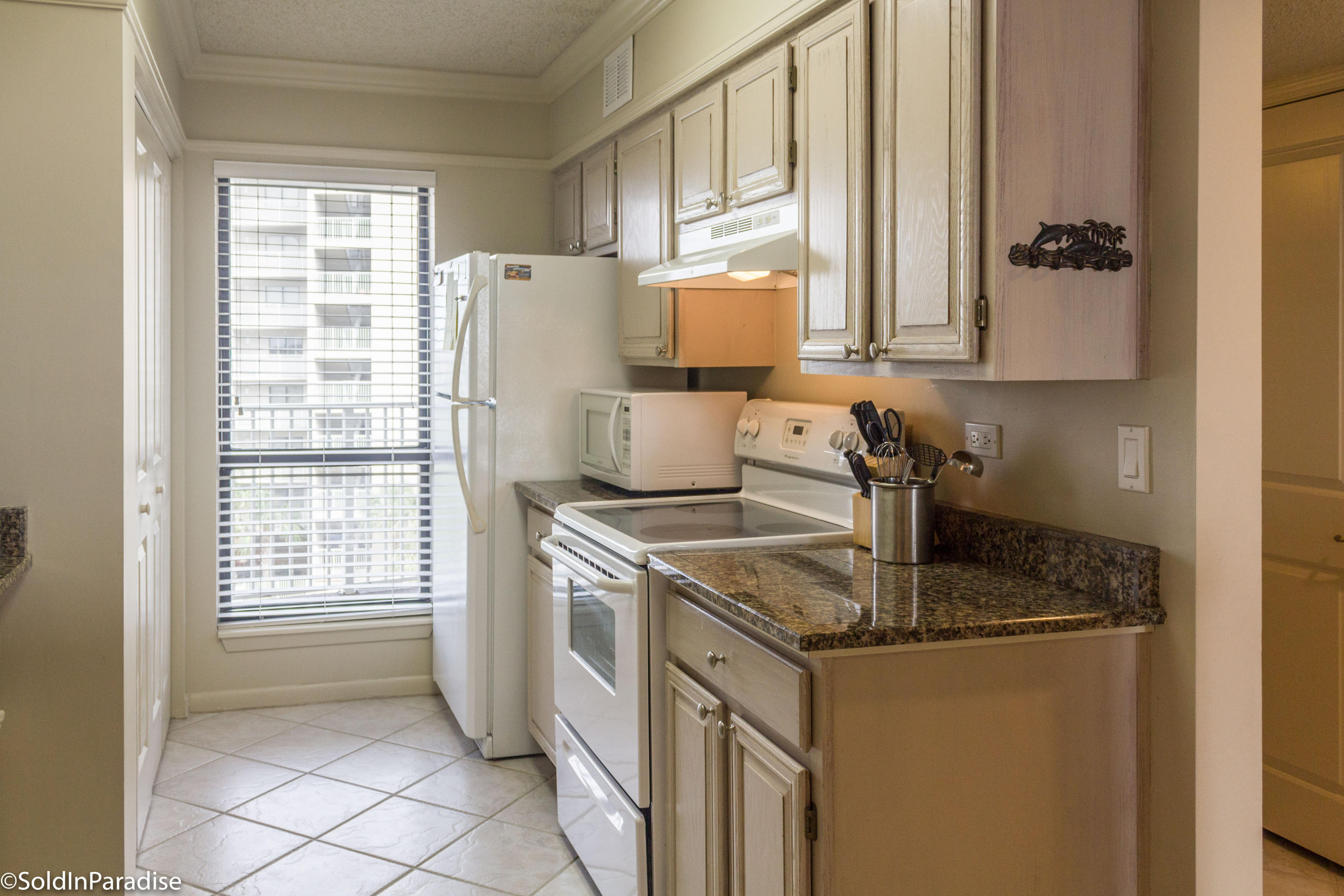 MAINSAIL CONDO PH 4 - Residential