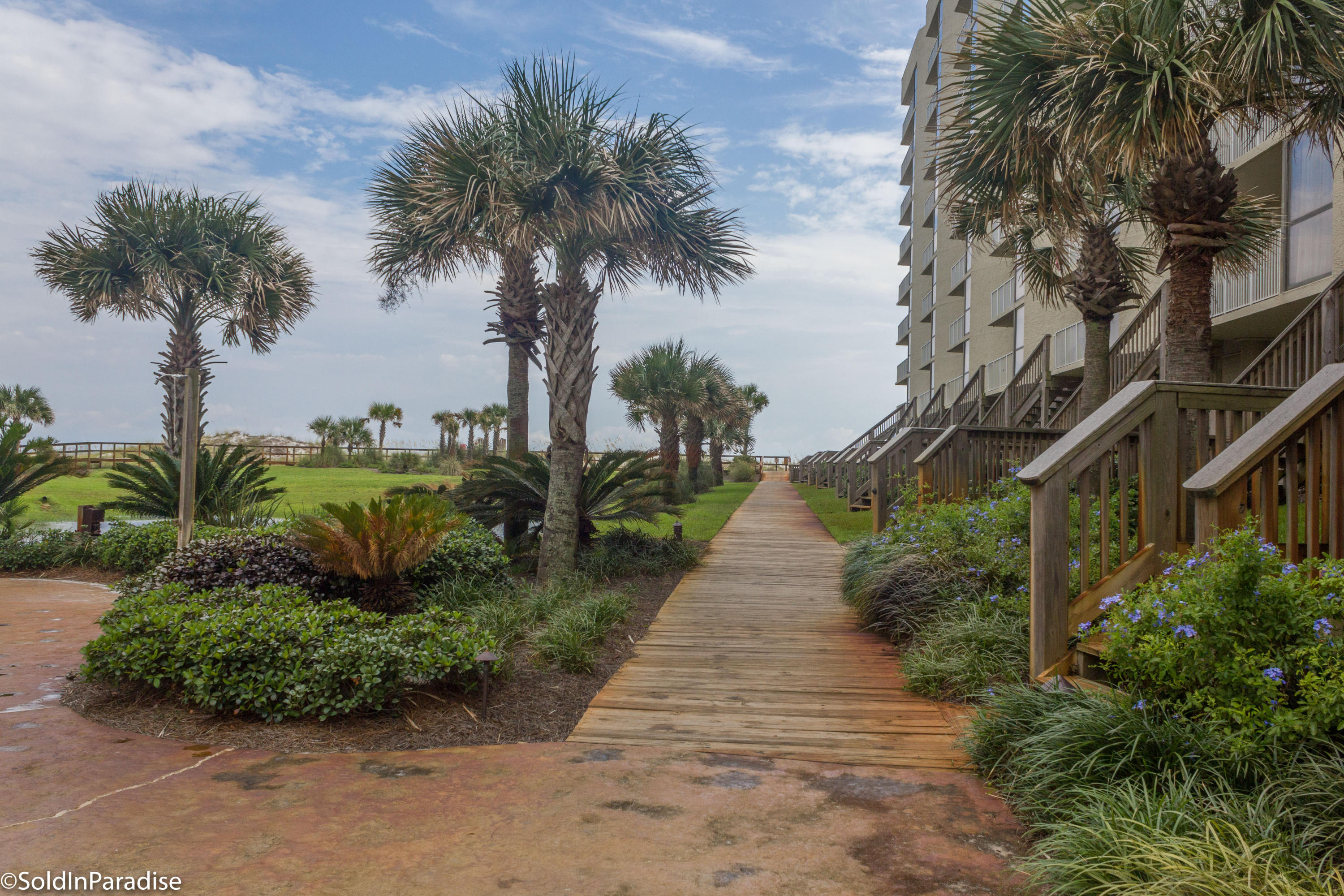 MAINSAIL CONDO PH 4 - Residential