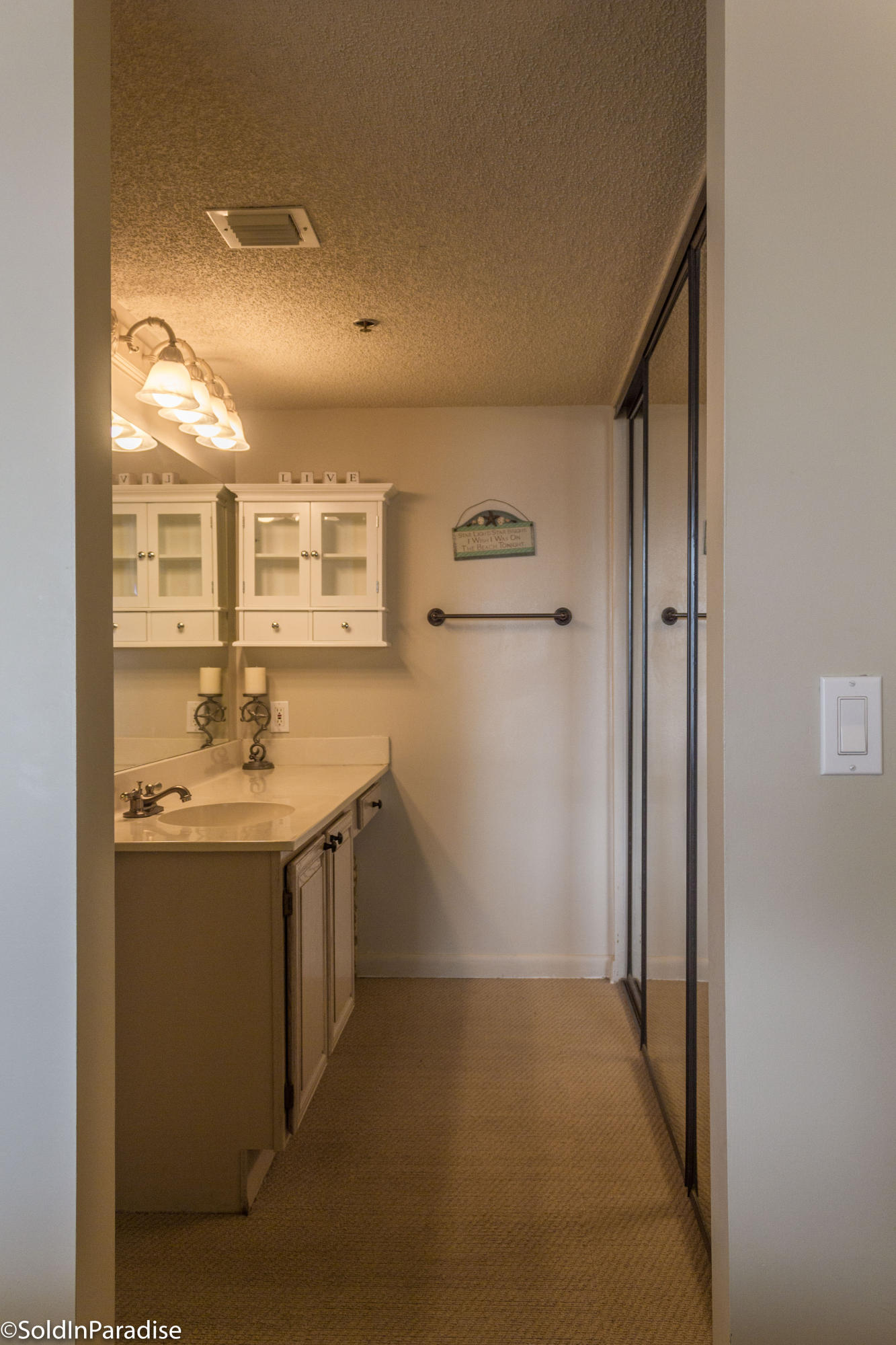 MAINSAIL CONDO PH 4 - Residential