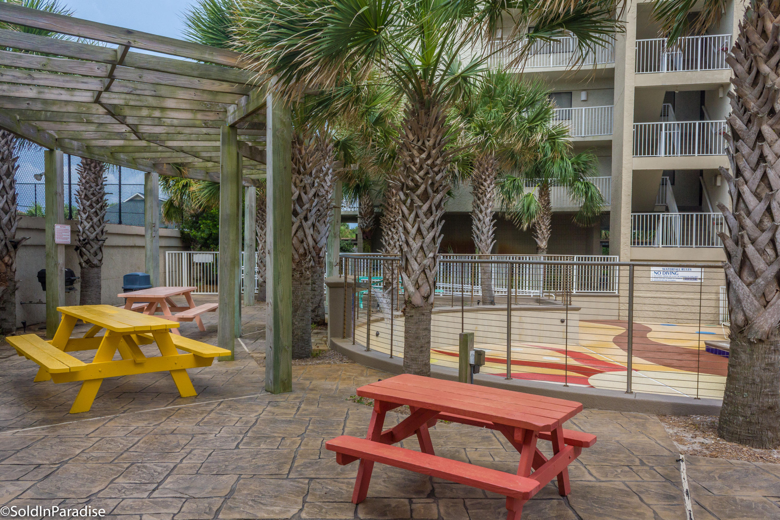 MAINSAIL CONDO PH 4 - Residential