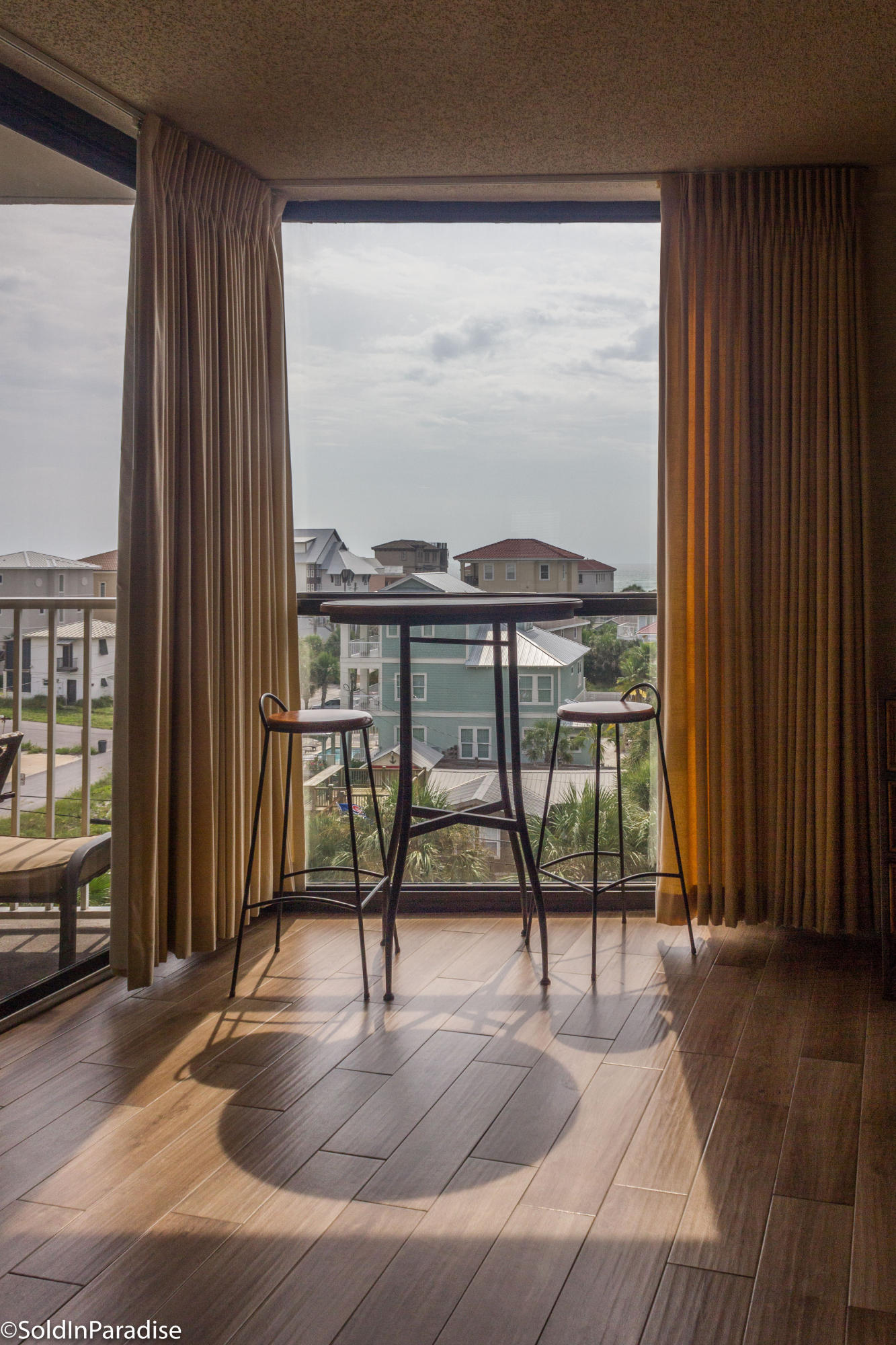 MAINSAIL CONDO PH 4 - Residential