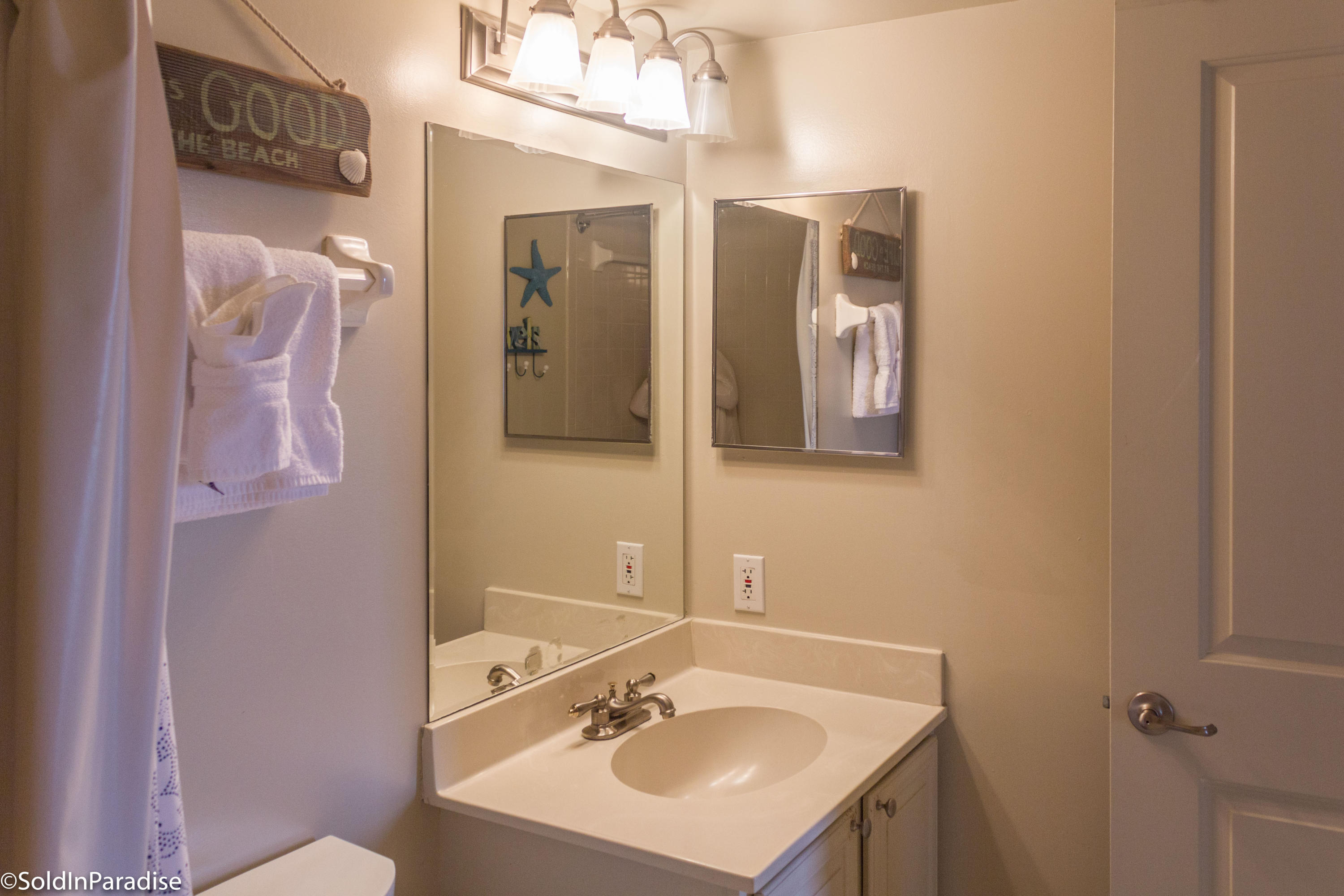 MAINSAIL CONDO PH 4 - Residential