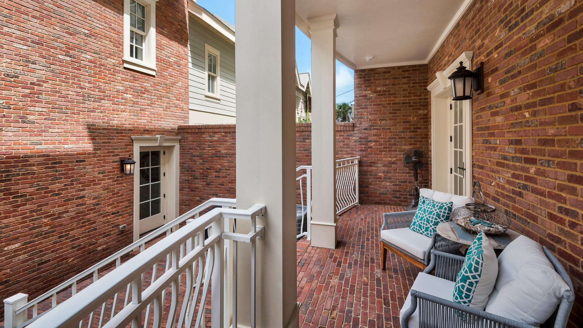 PROMINENCE/LUXURY TOWNHOMES - Residential