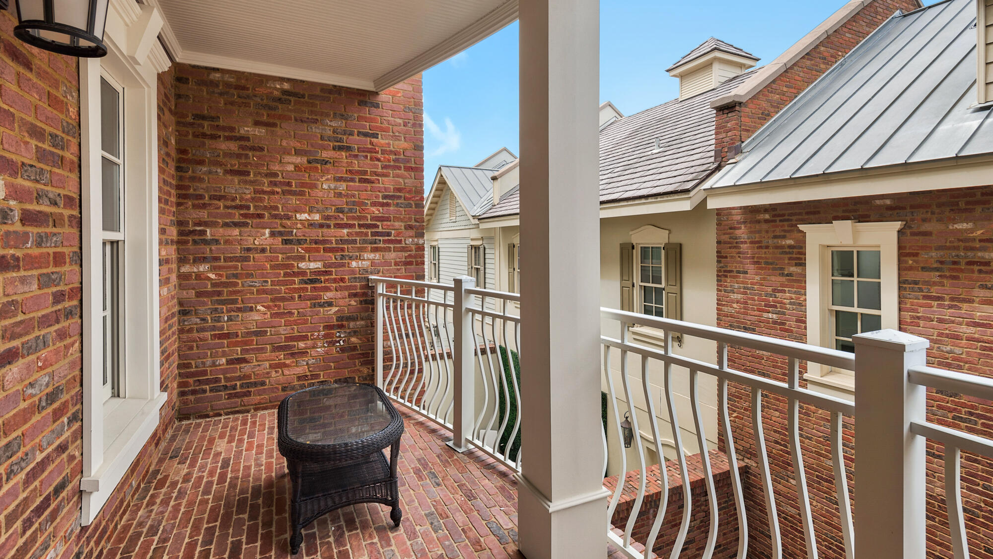 PROMINENCE/LUXURY TOWNHOMES - Residential