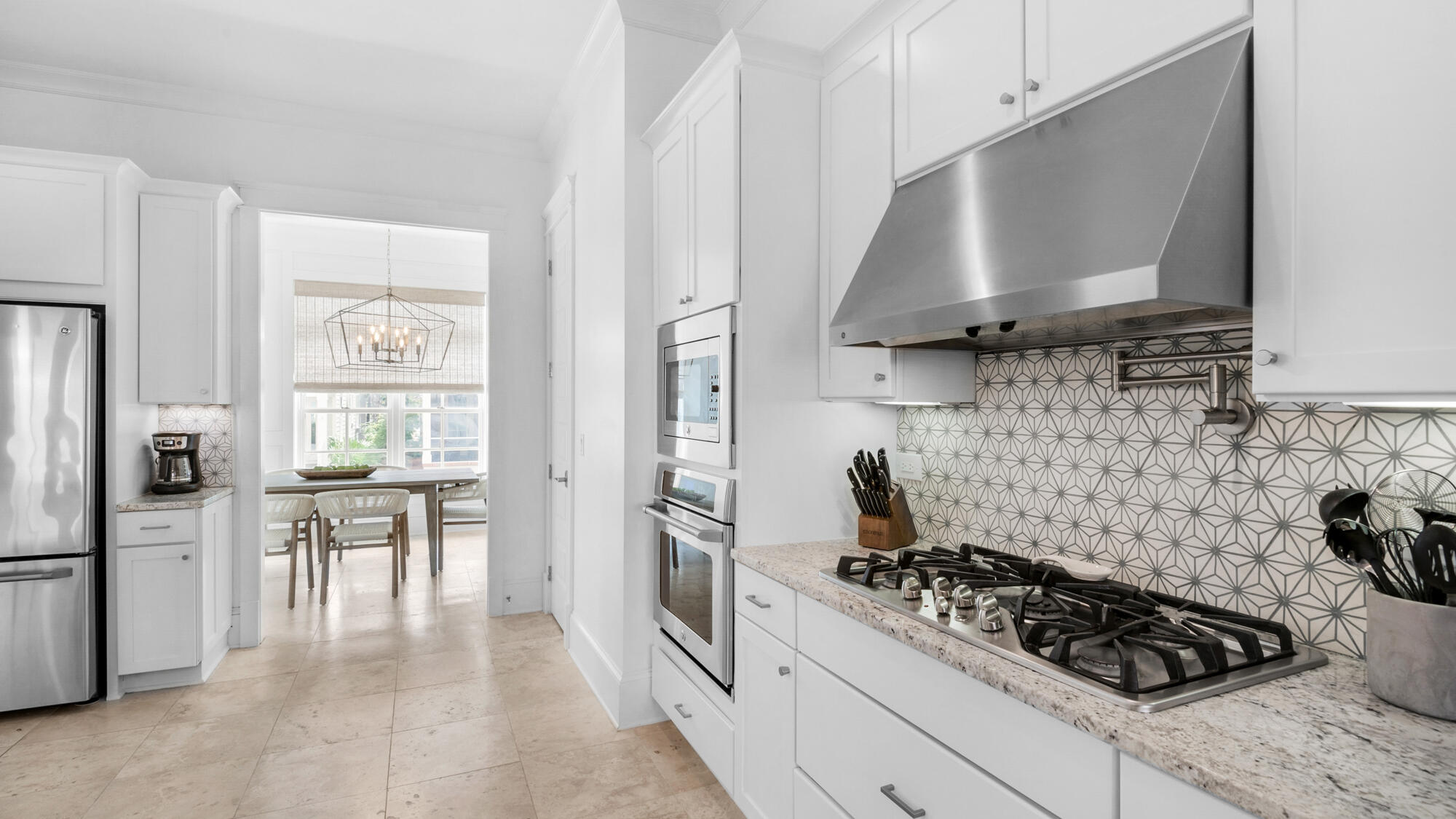 PROMINENCE/LUXURY TOWNHOMES - Residential