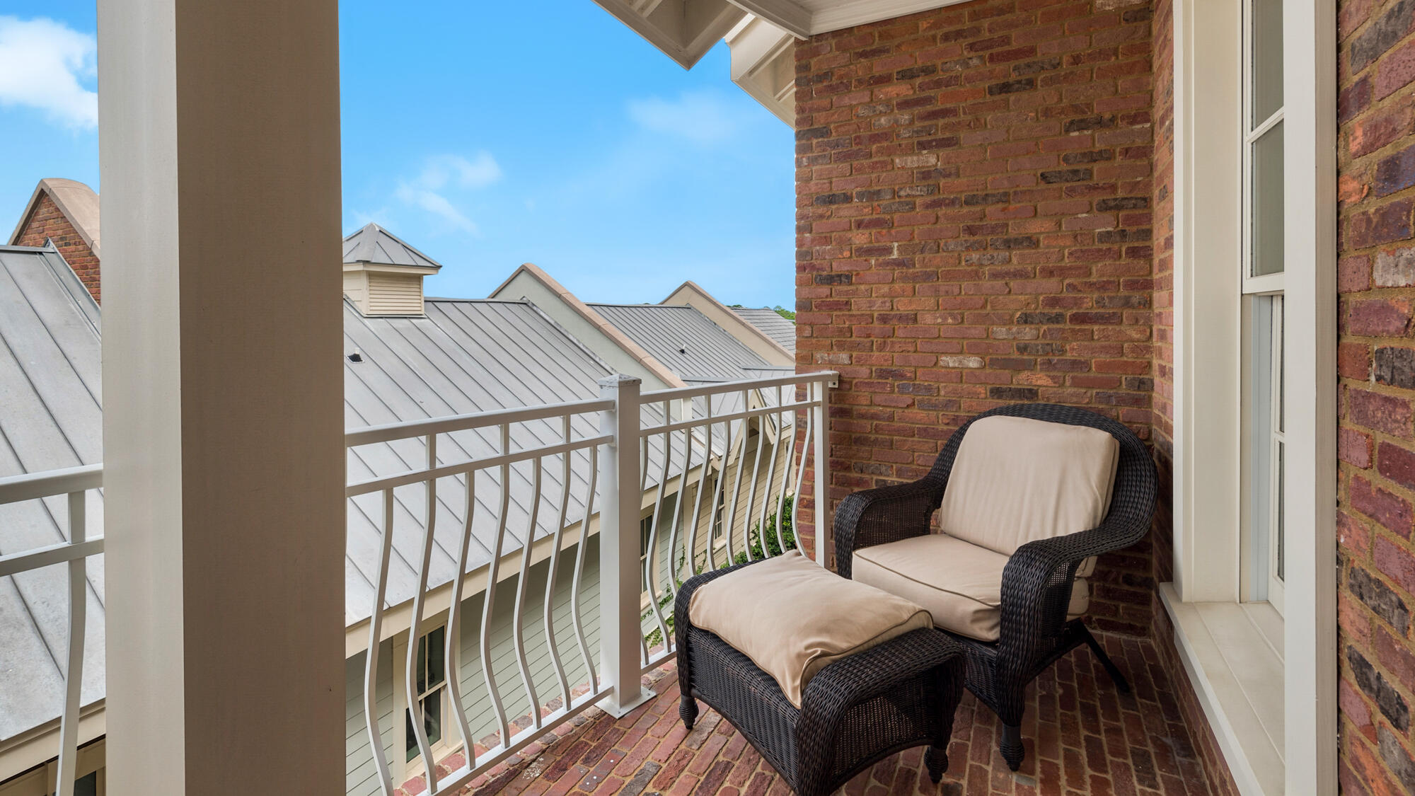 PROMINENCE/LUXURY TOWNHOMES - Residential