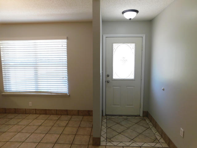 NORTHVIEW ESTATES 3RD ADDN - Residential