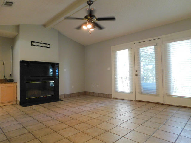 NORTHVIEW ESTATES 3RD ADDN - Residential