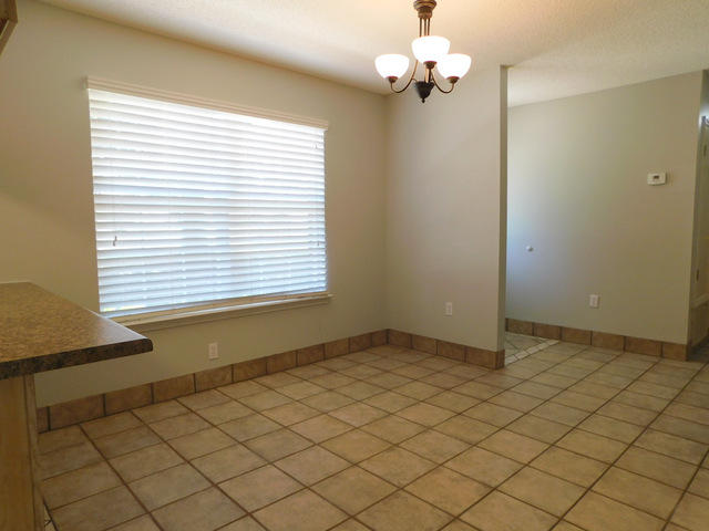 NORTHVIEW ESTATES 3RD ADDN - Residential