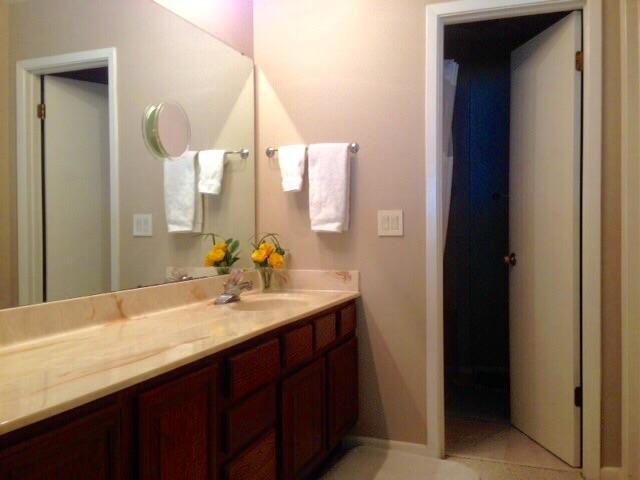 MARINA COVE VILLAGE PH 2 - Residential