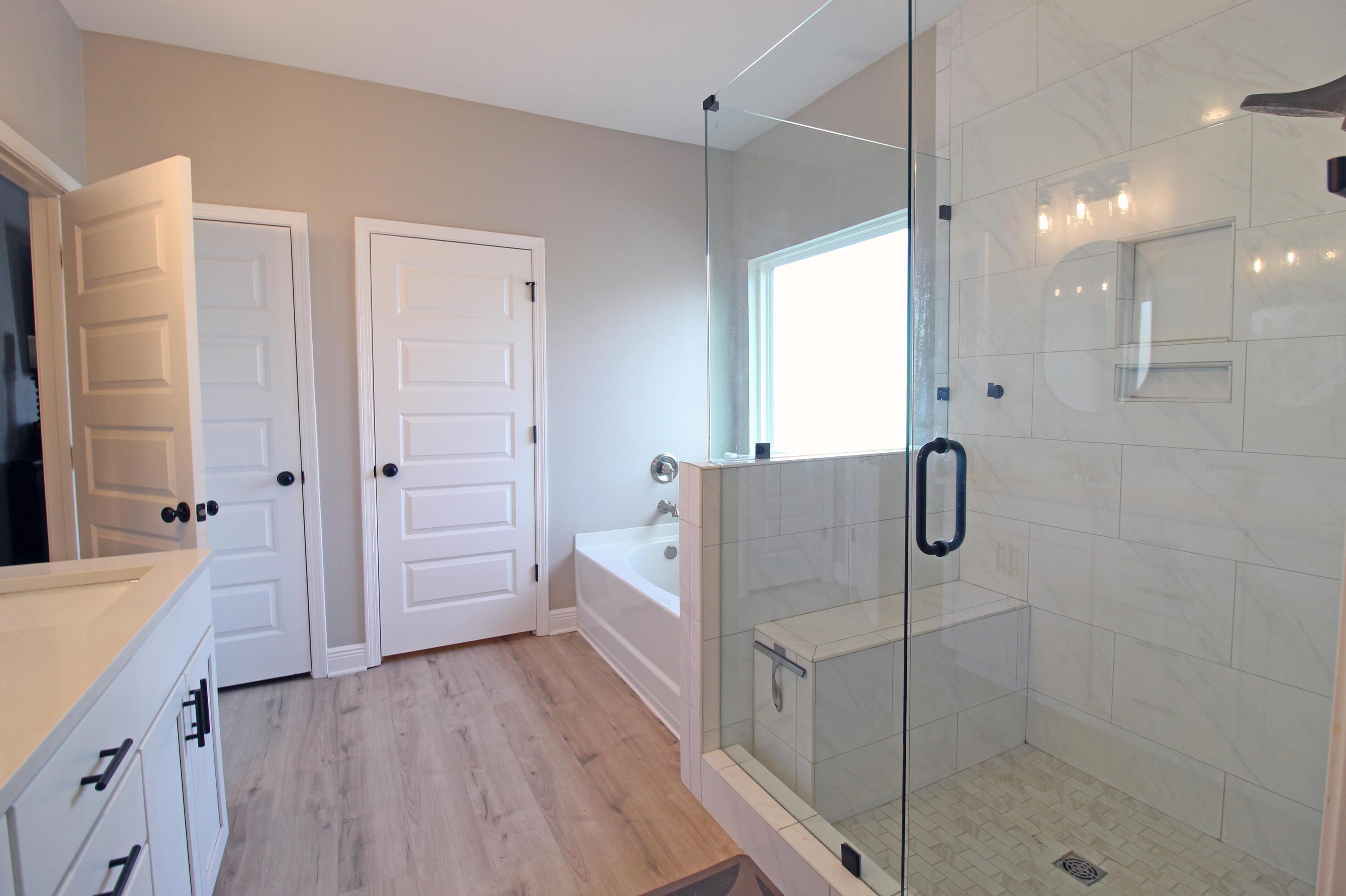 INDIAN BAY - Residential