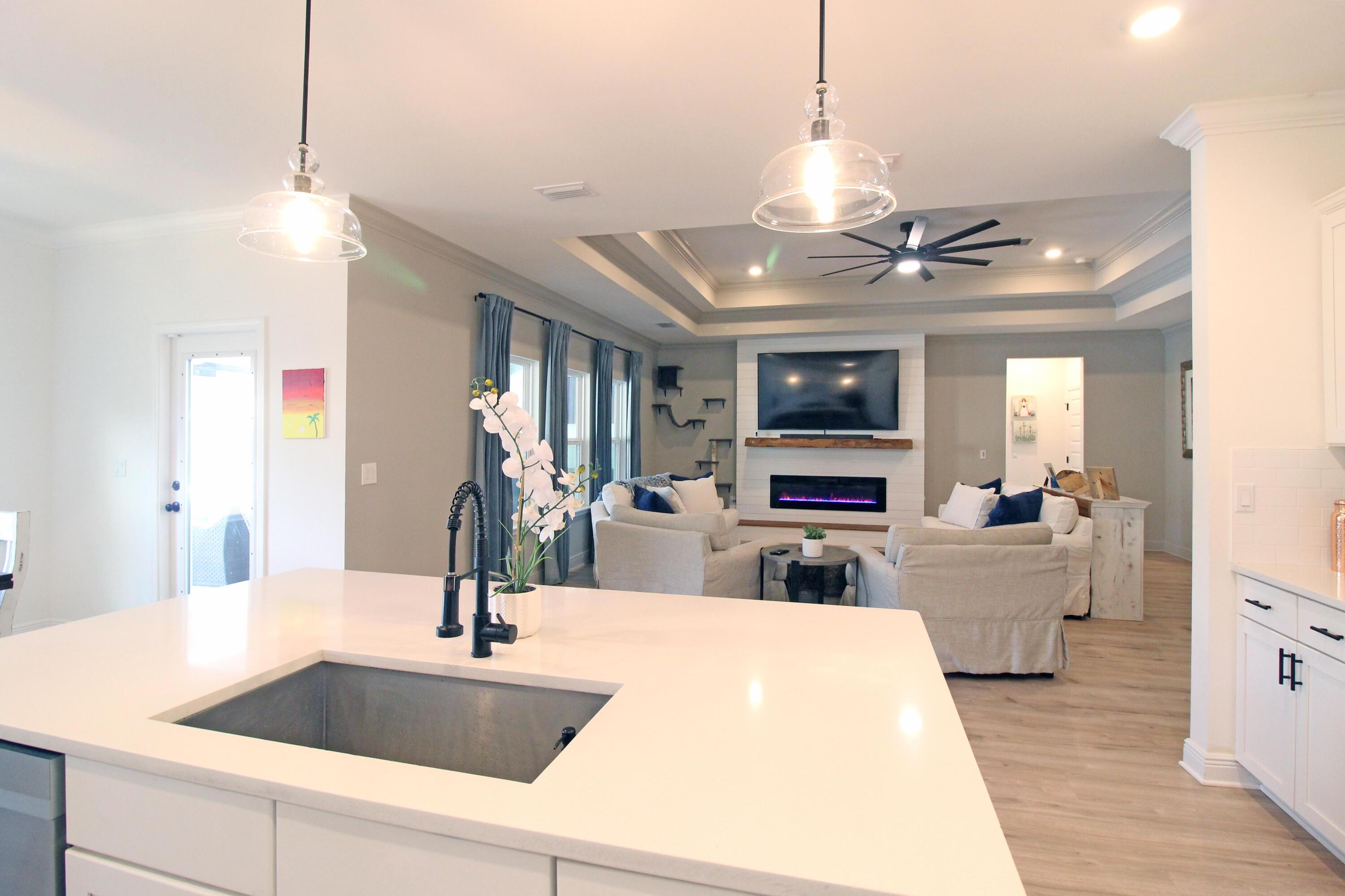 INDIAN BAY - Residential