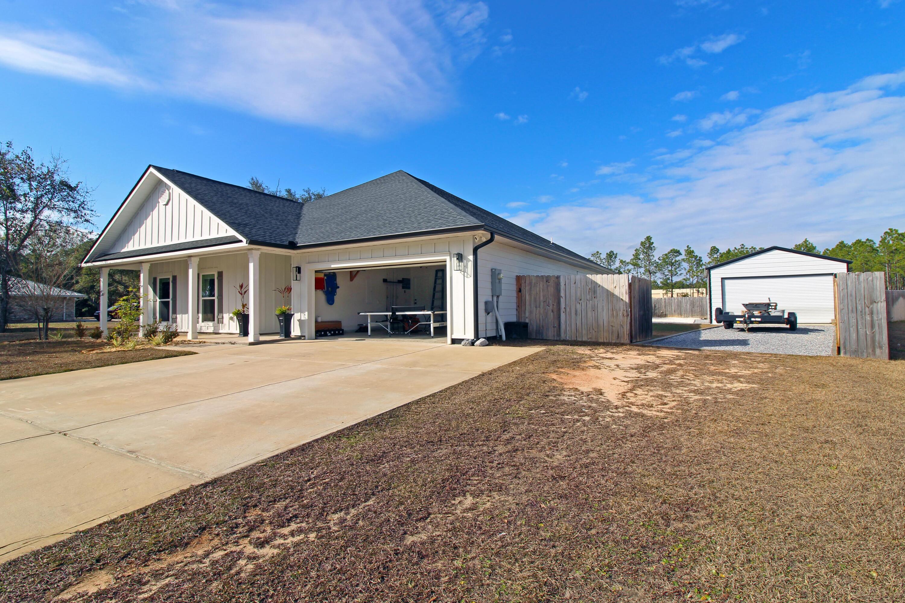 INDIAN BAY - Residential