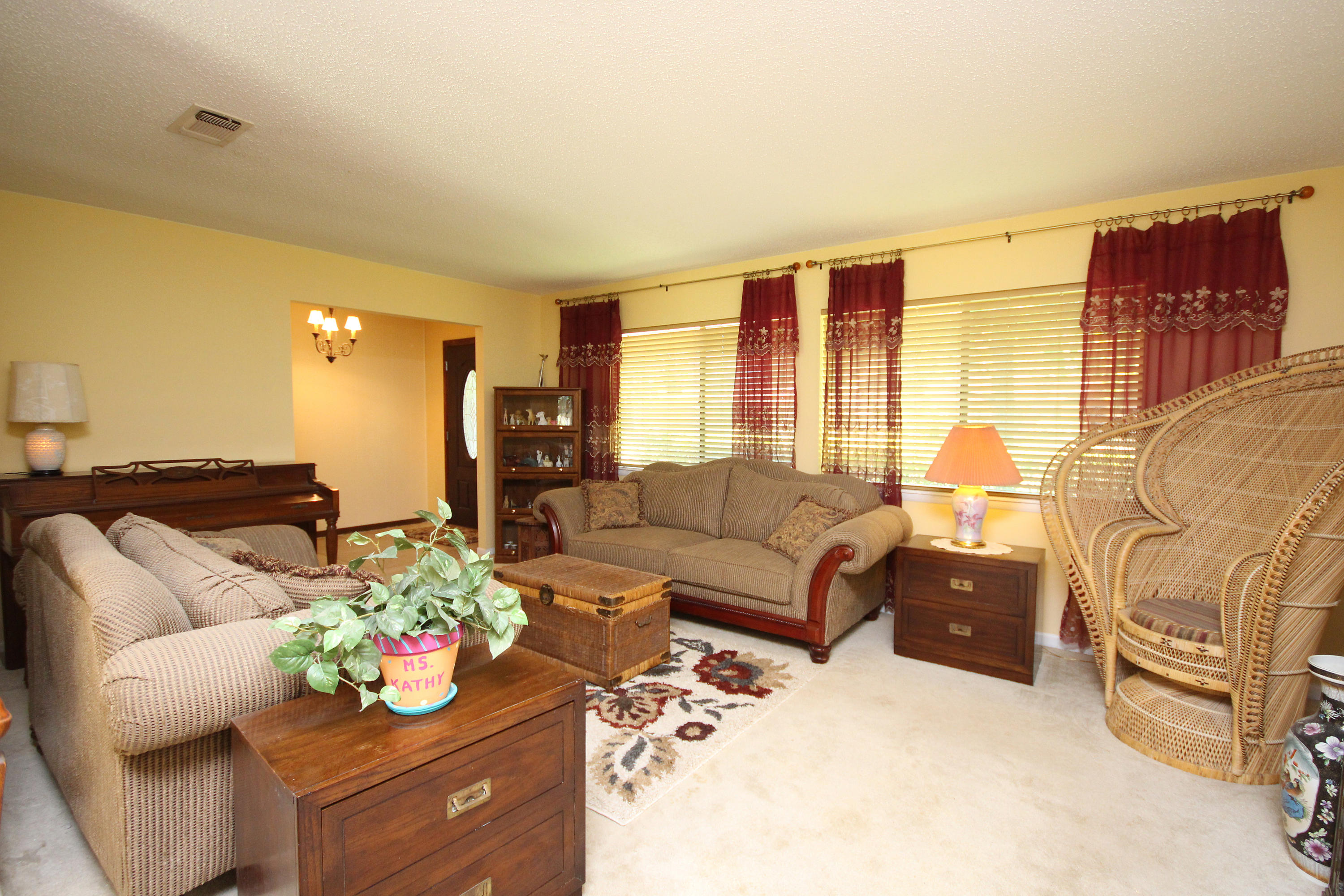 FOREST MANOR 1ST ADDN - Residential