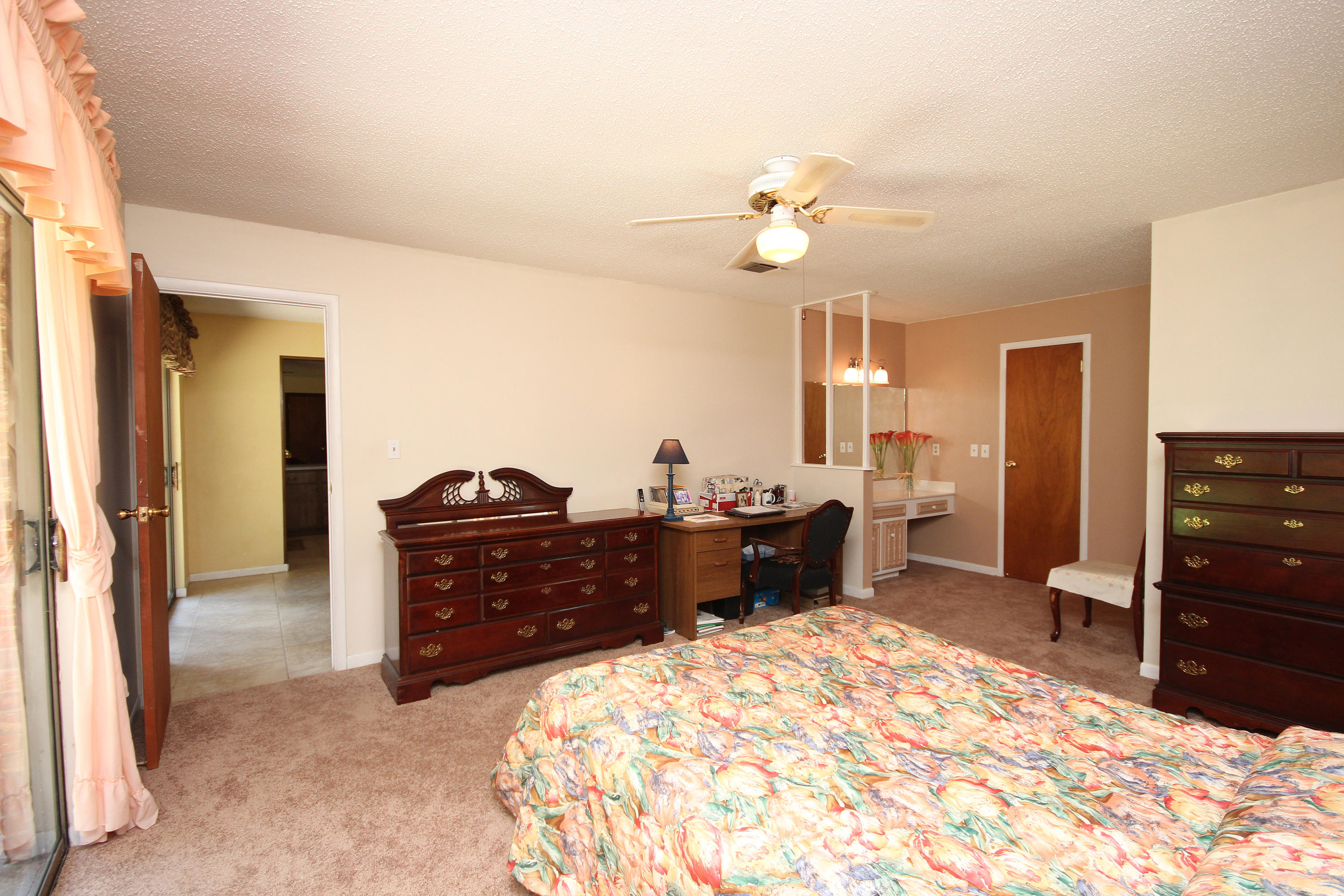 FOREST MANOR 1ST ADDN - Residential