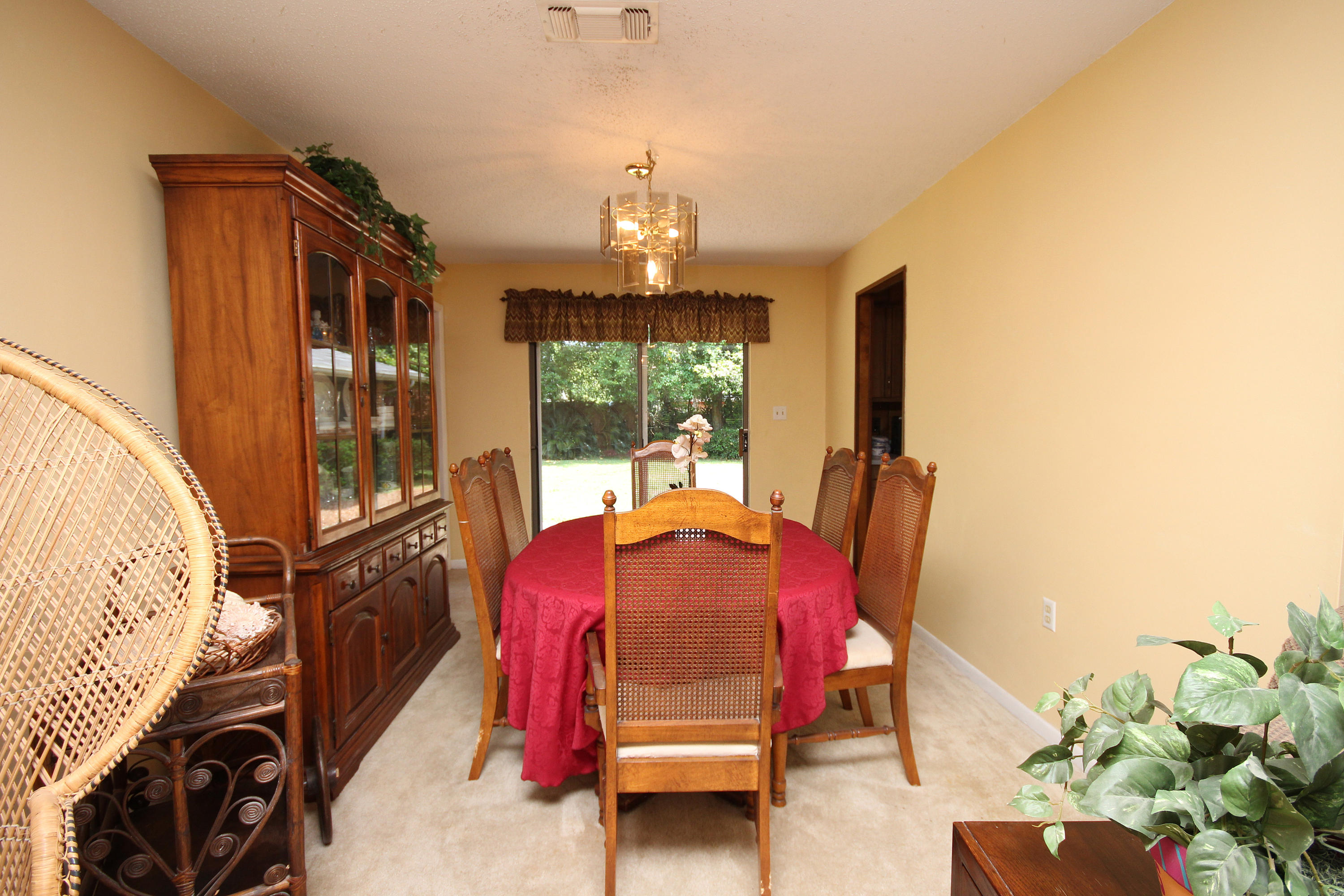 FOREST MANOR 1ST ADDN - Residential