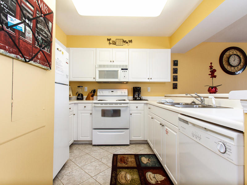 PELICAN ISLE - Residential