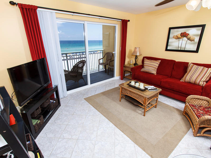 PELICAN ISLE - Residential