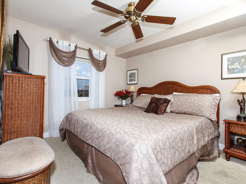 PELICAN ISLE - Residential