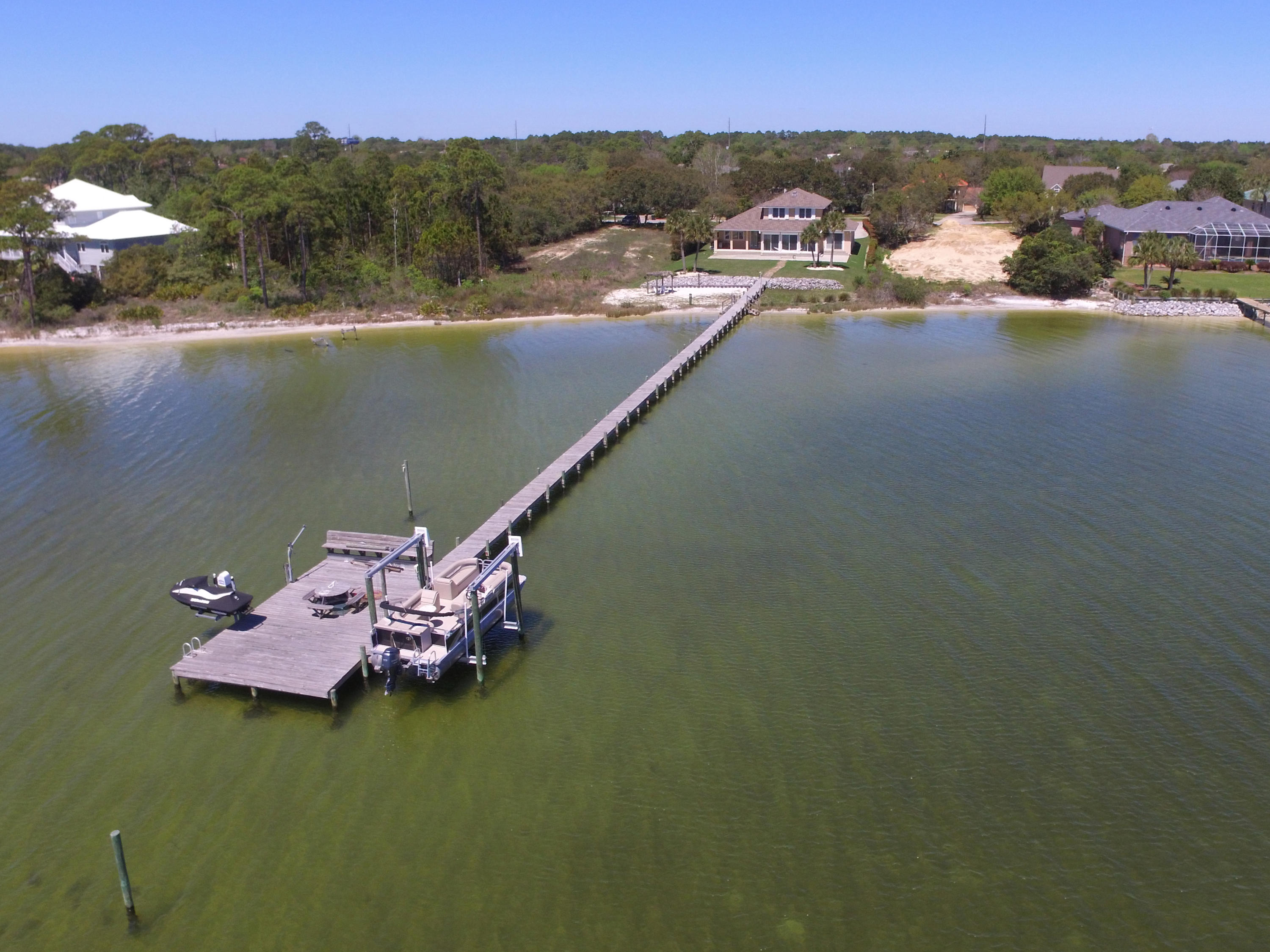 PRITCHARD POINT - Residential