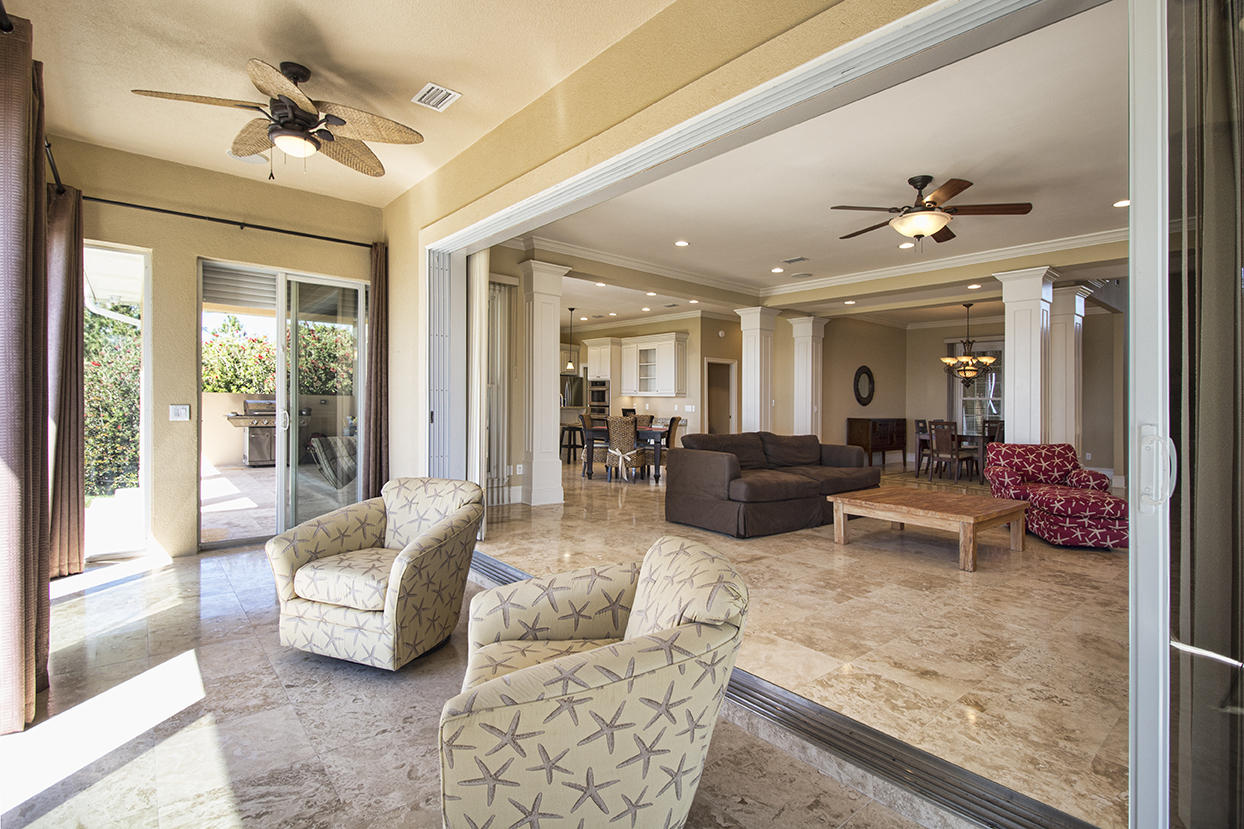 PRITCHARD POINT - Residential