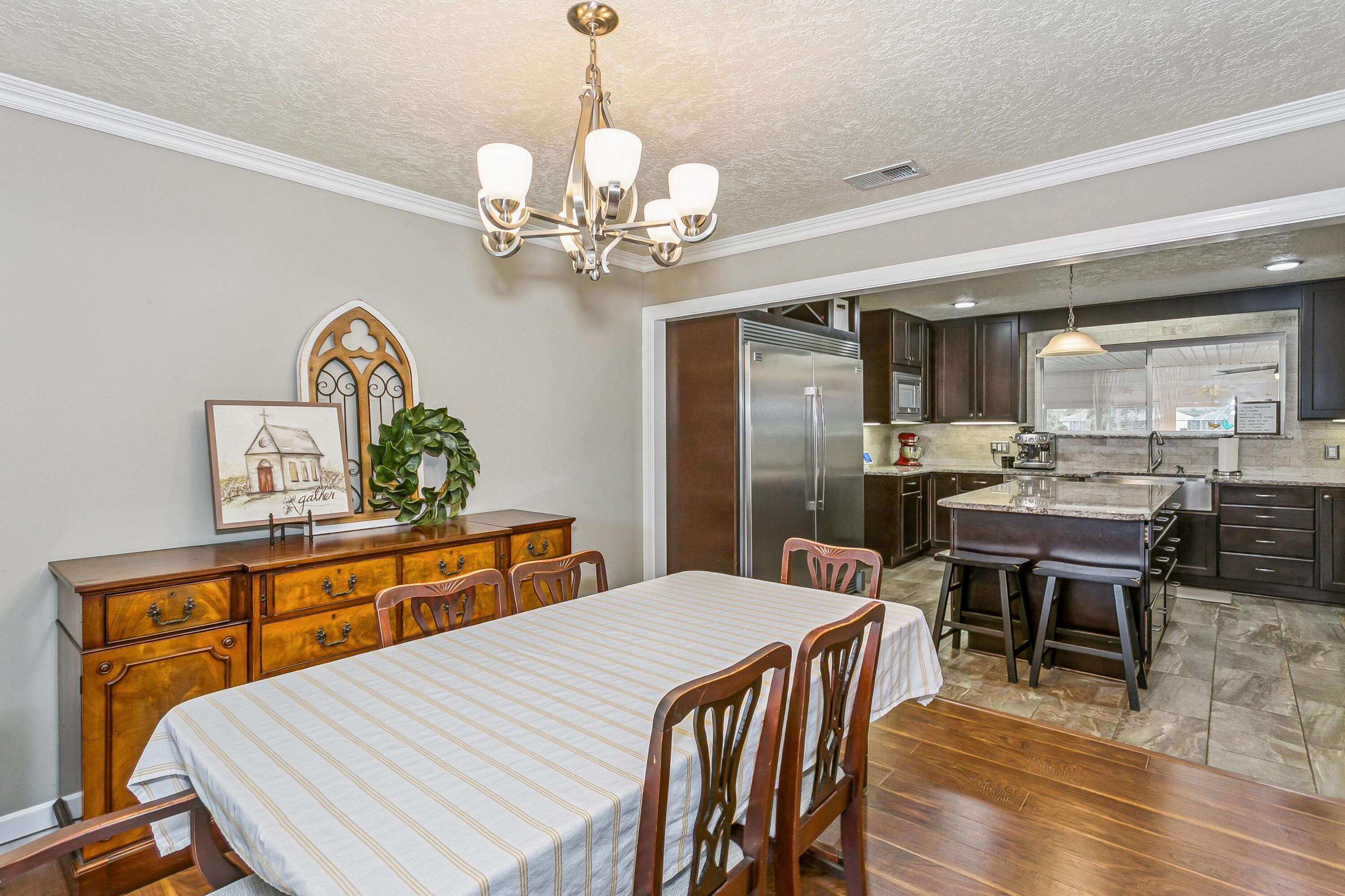 LAKE LORRAINE ESTATES - Residential