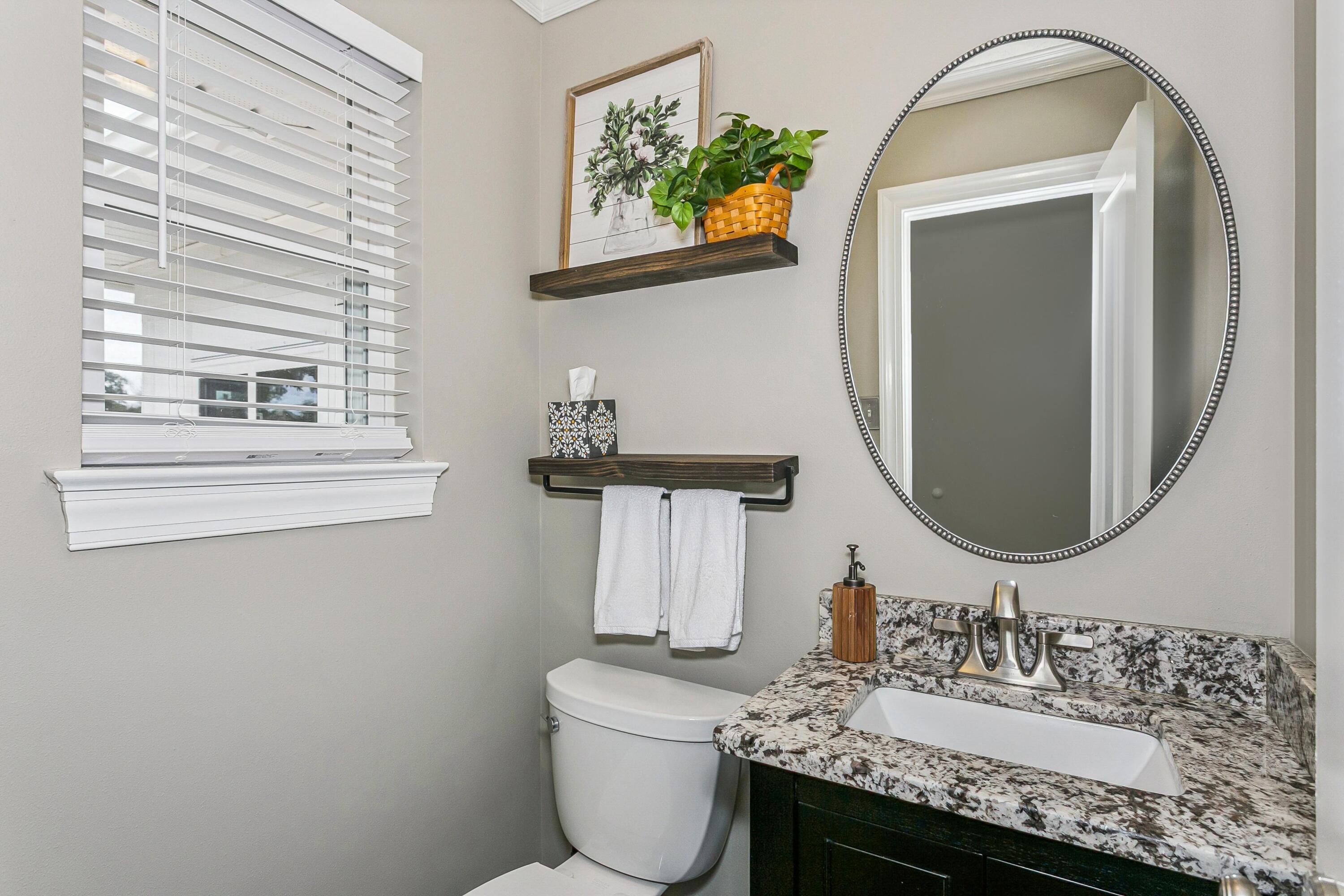 LAKE LORRAINE ESTATES - Residential