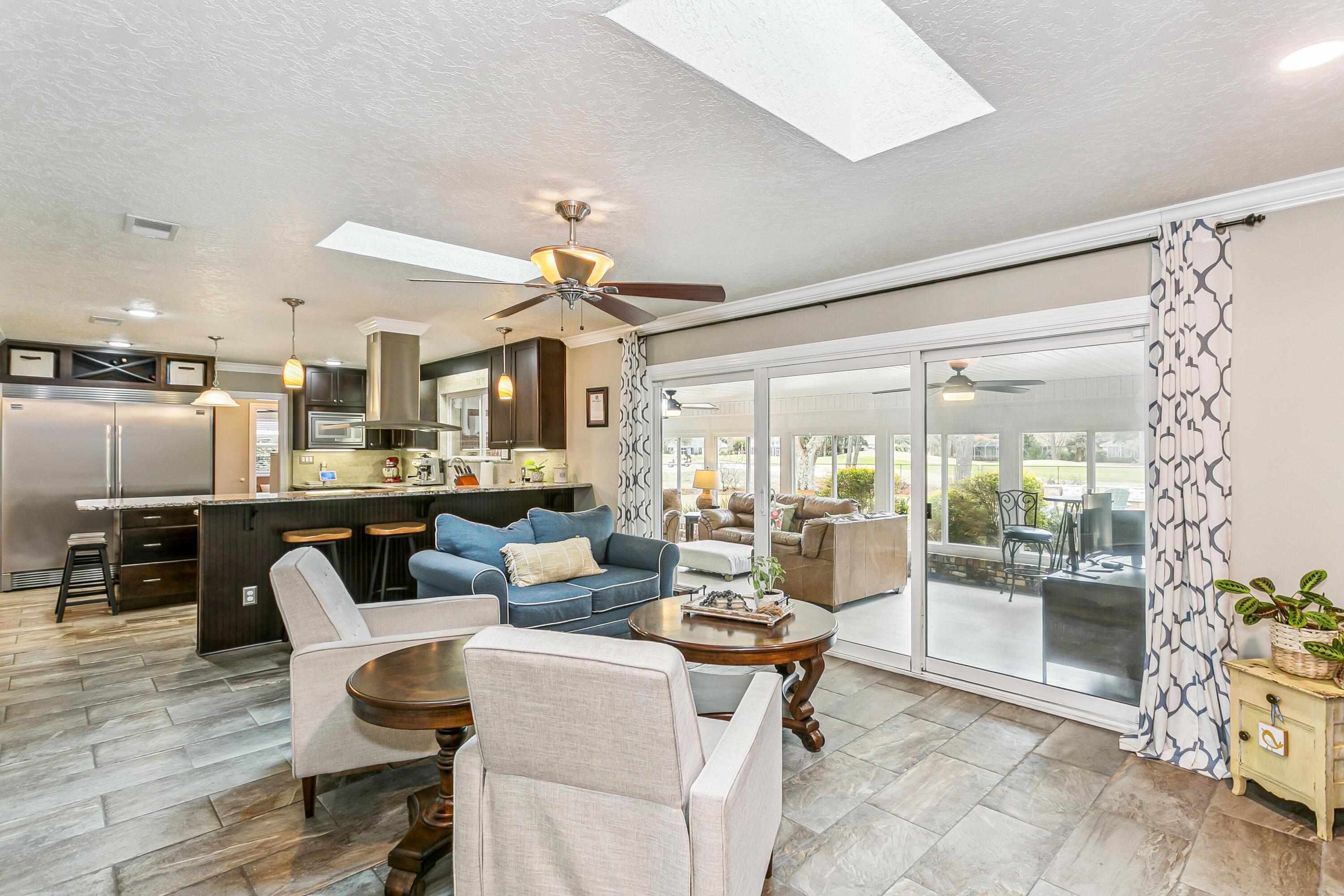 LAKE LORRAINE ESTATES - Residential