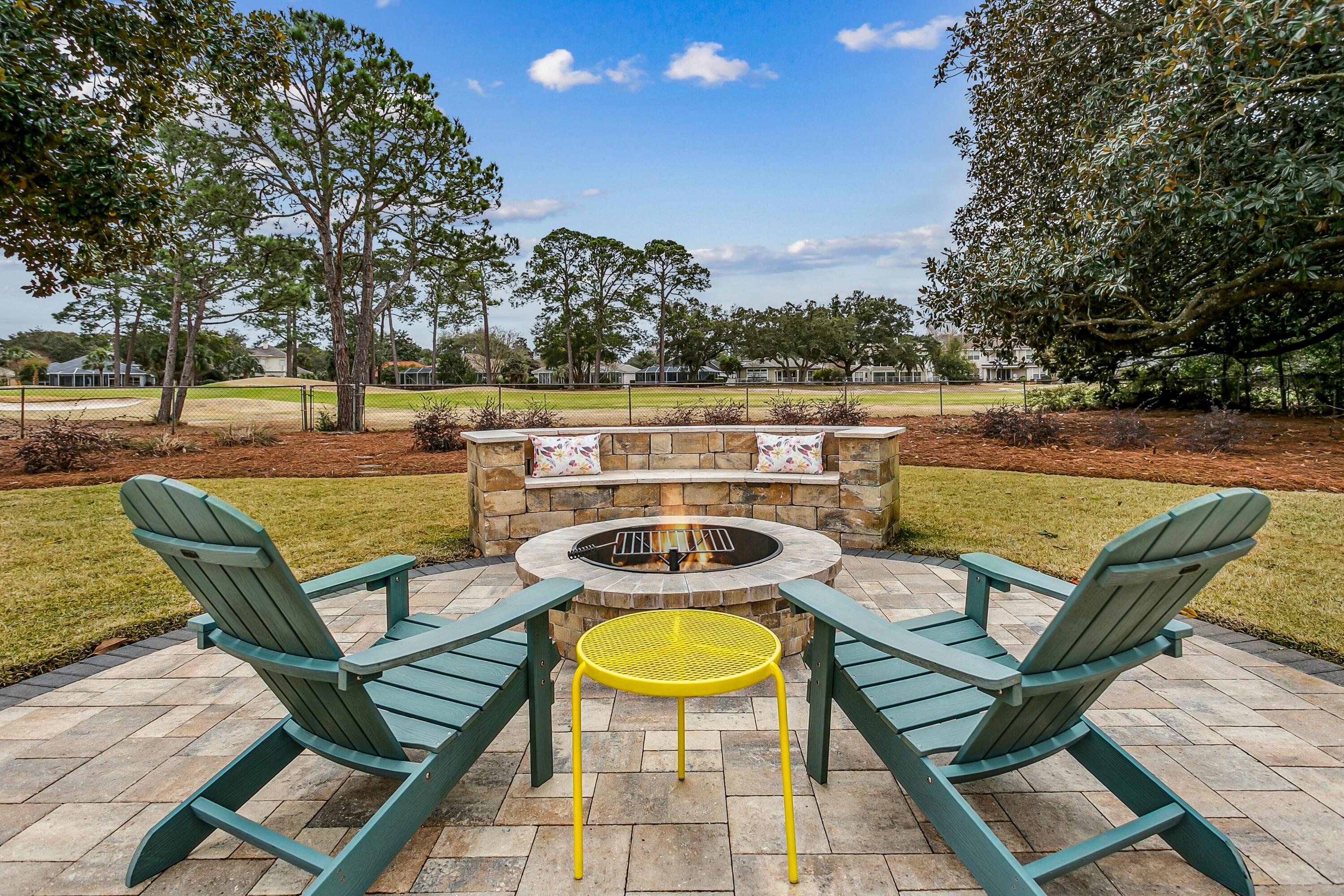 LAKE LORRAINE ESTATES - Residential