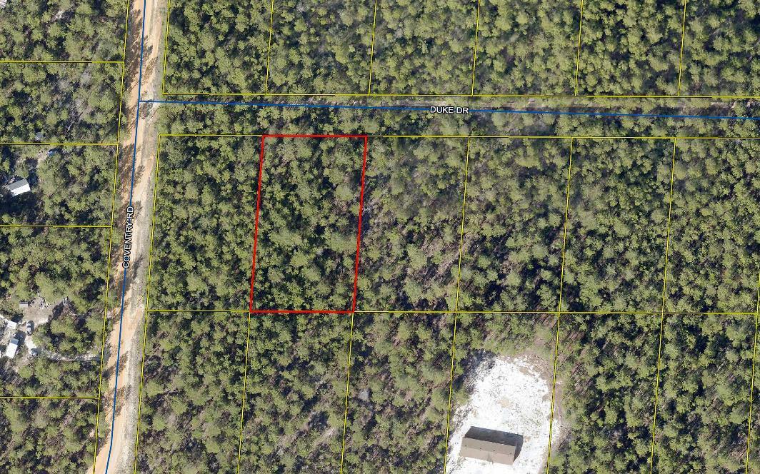 LARGE .92 ACRE LOT IN WALTON COUNTY FOR A GREAT PRICE.  Located just off of Coventry Road in Oakwood Hills Unit IV.  There is no sign on this lot as Duke Drive has not been constructed, but the lot is located just 150 feet off of Coventry Road along the ROW for Duke Drive.  Exceptional price for a lot of this size in Mossy Head. Buyer is responsible for verifying all dimensions, location, and suitability for intended use at this price point.  No survey.  Seller lives out of town and has no knowledge of the property.  Seller is firm on price!