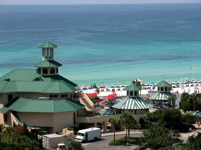 CRYSTAL COVE - Residential