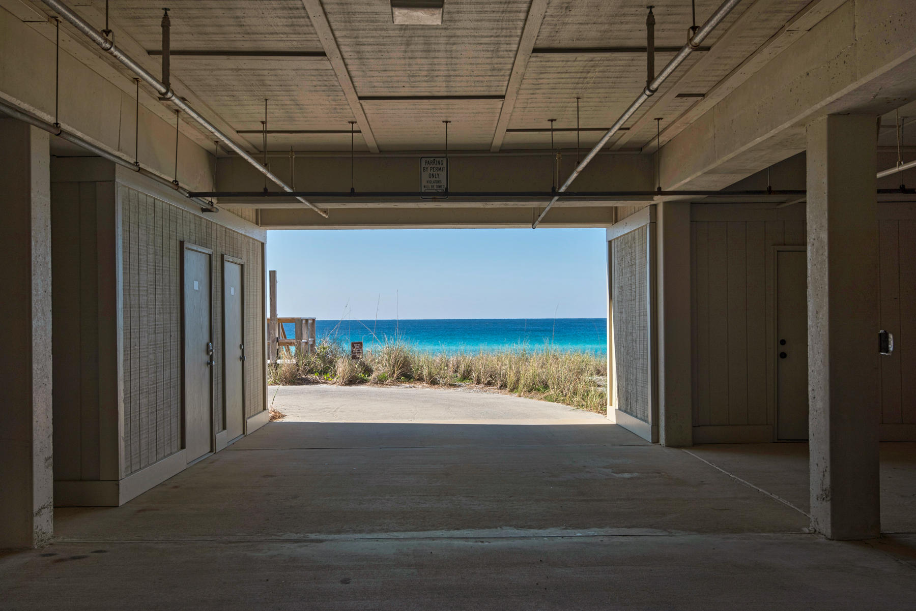 JOURNEYS END CONDO - Residential