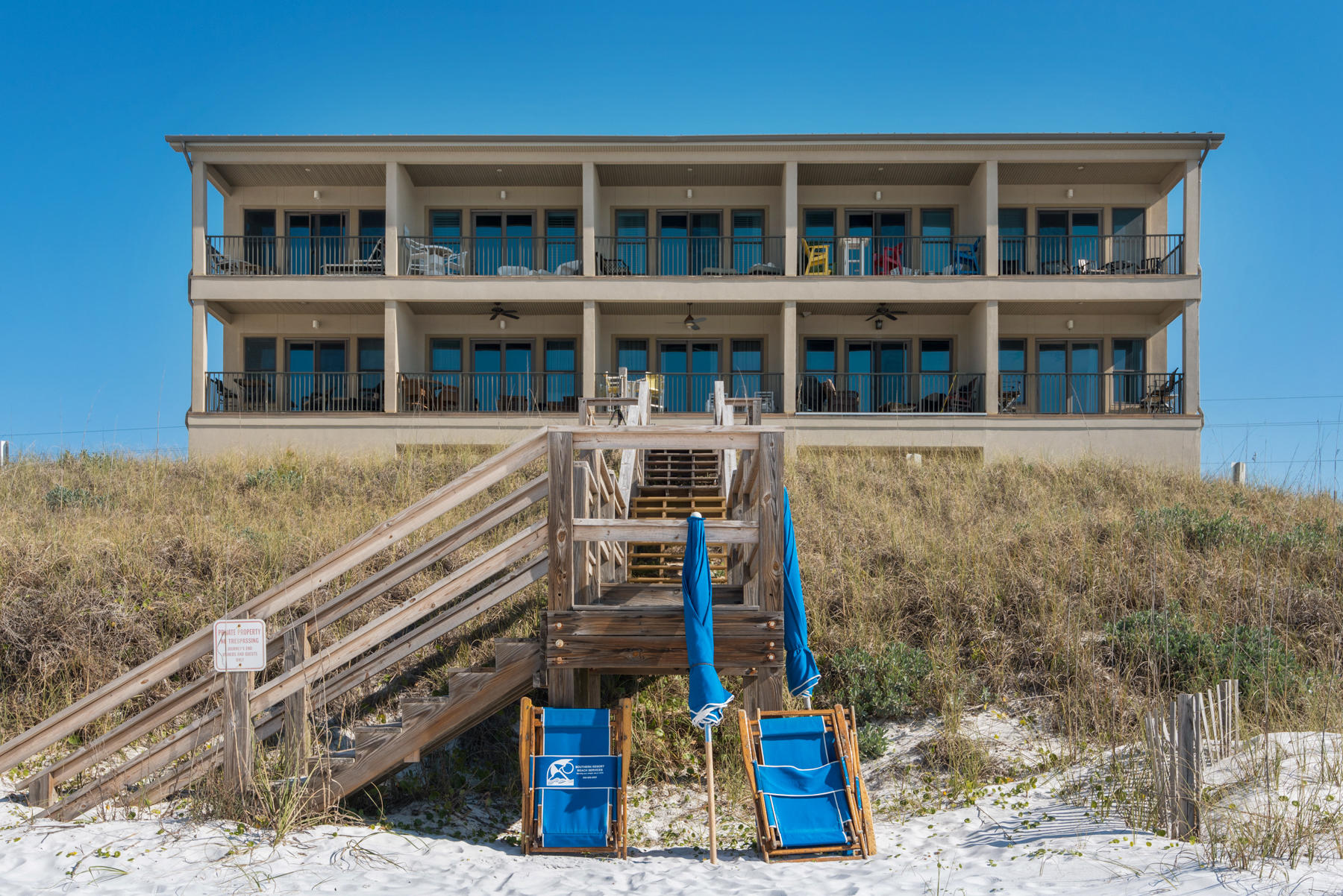 JOURNEYS END CONDO - Residential
