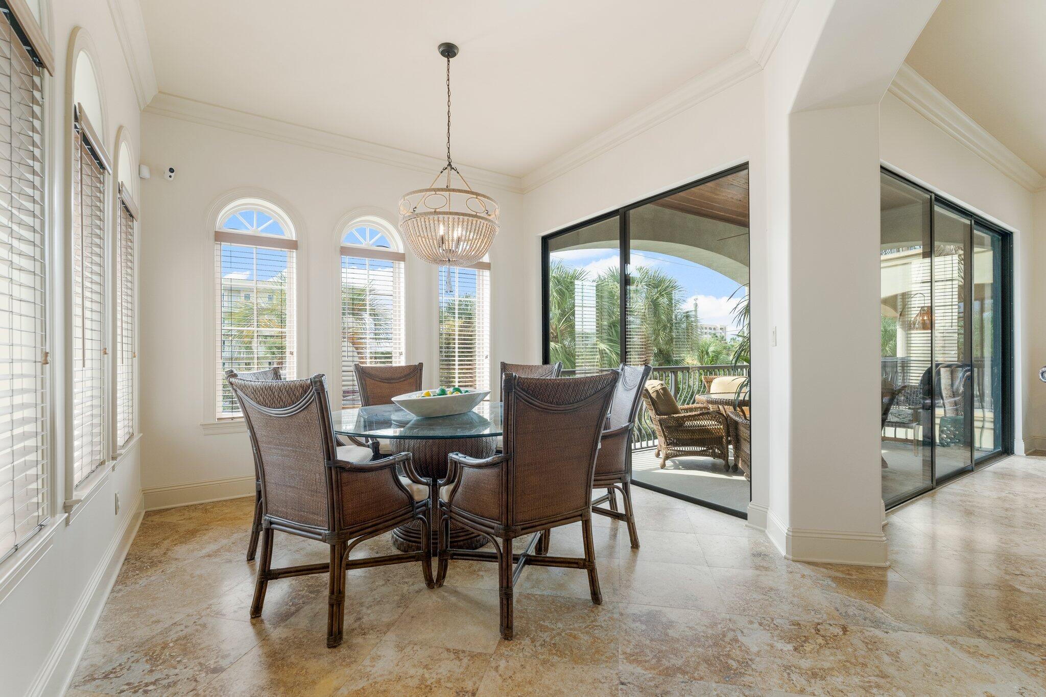 SAINT TROPEZ - Residential