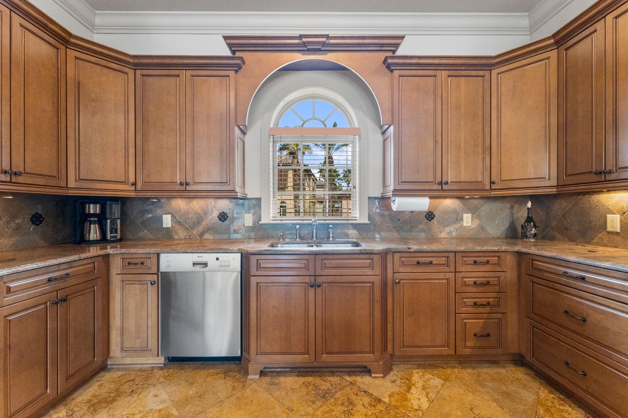 SAINT TROPEZ - Residential