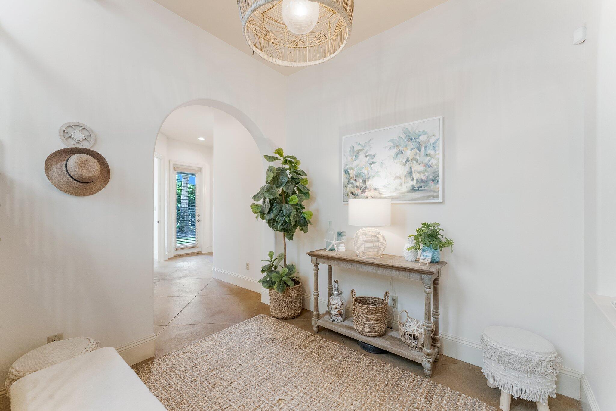 SAINT TROPEZ - Residential