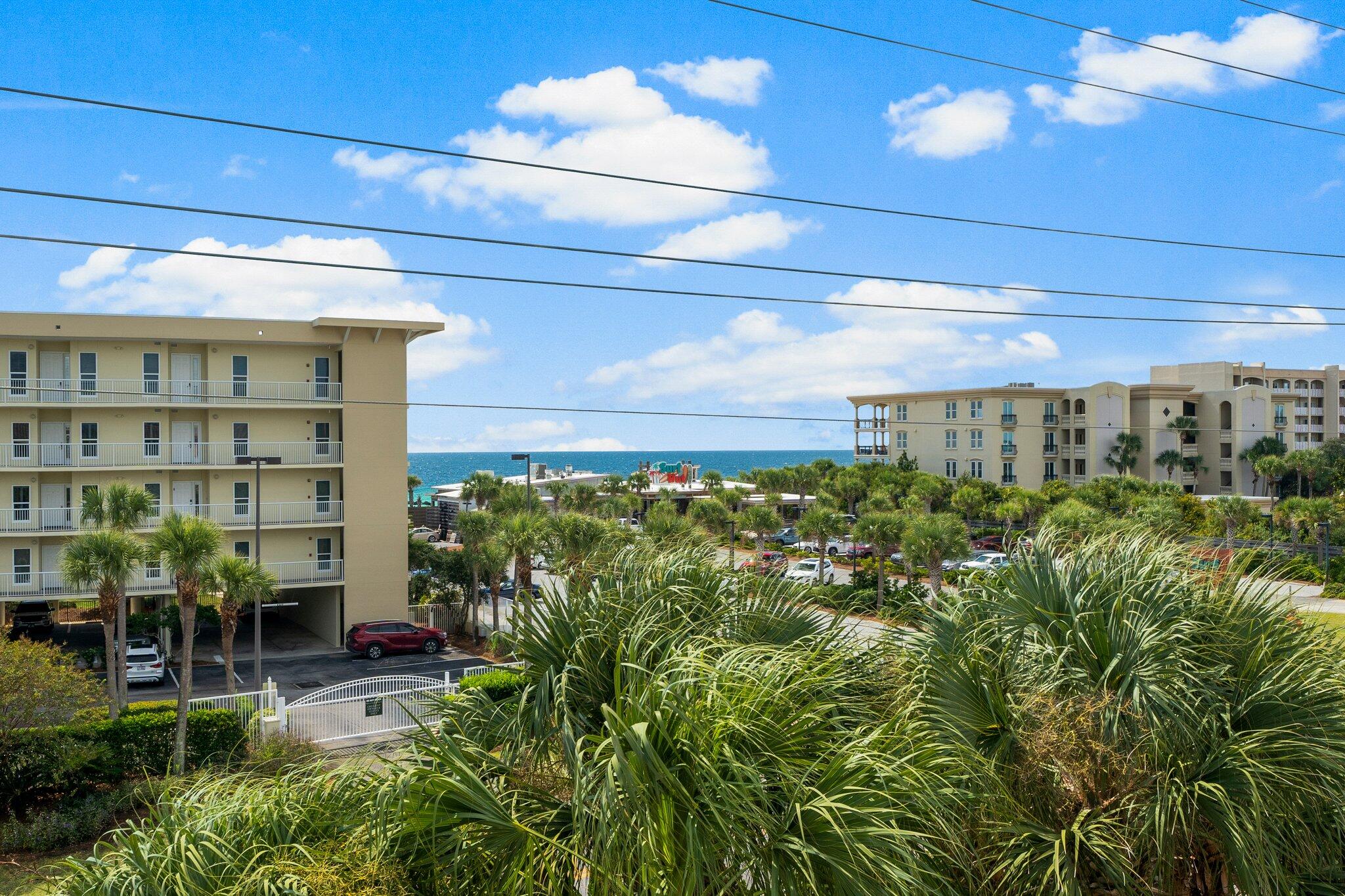 SAINT TROPEZ - Residential