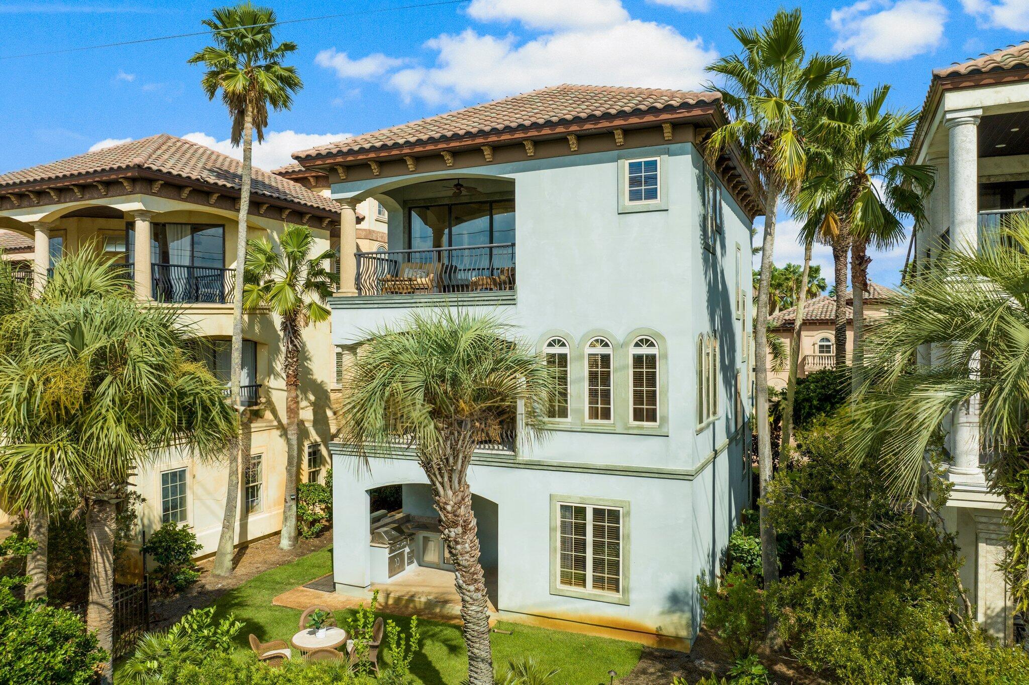 SAINT TROPEZ - Residential