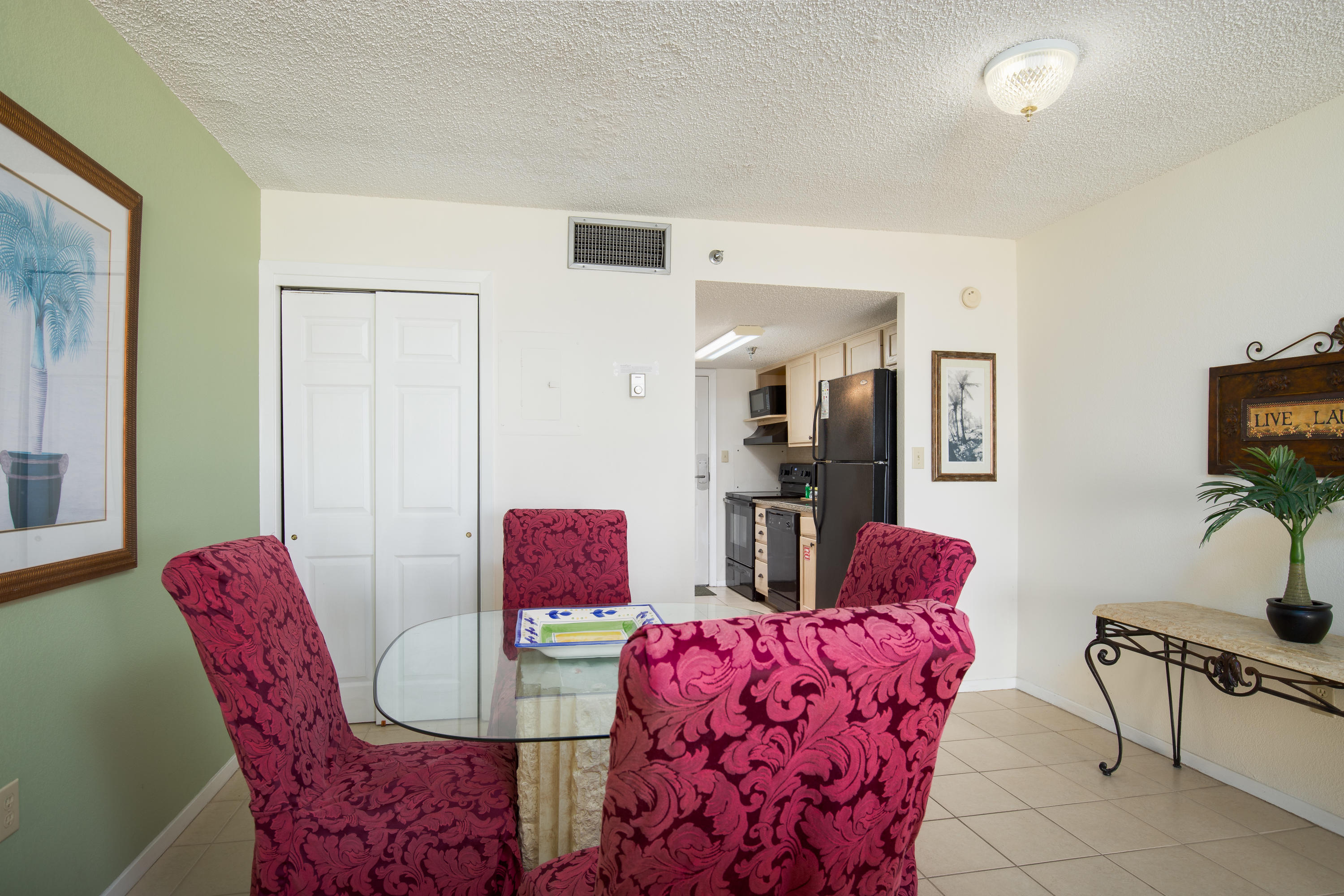 Islander Beach Resort & Condo - Residential