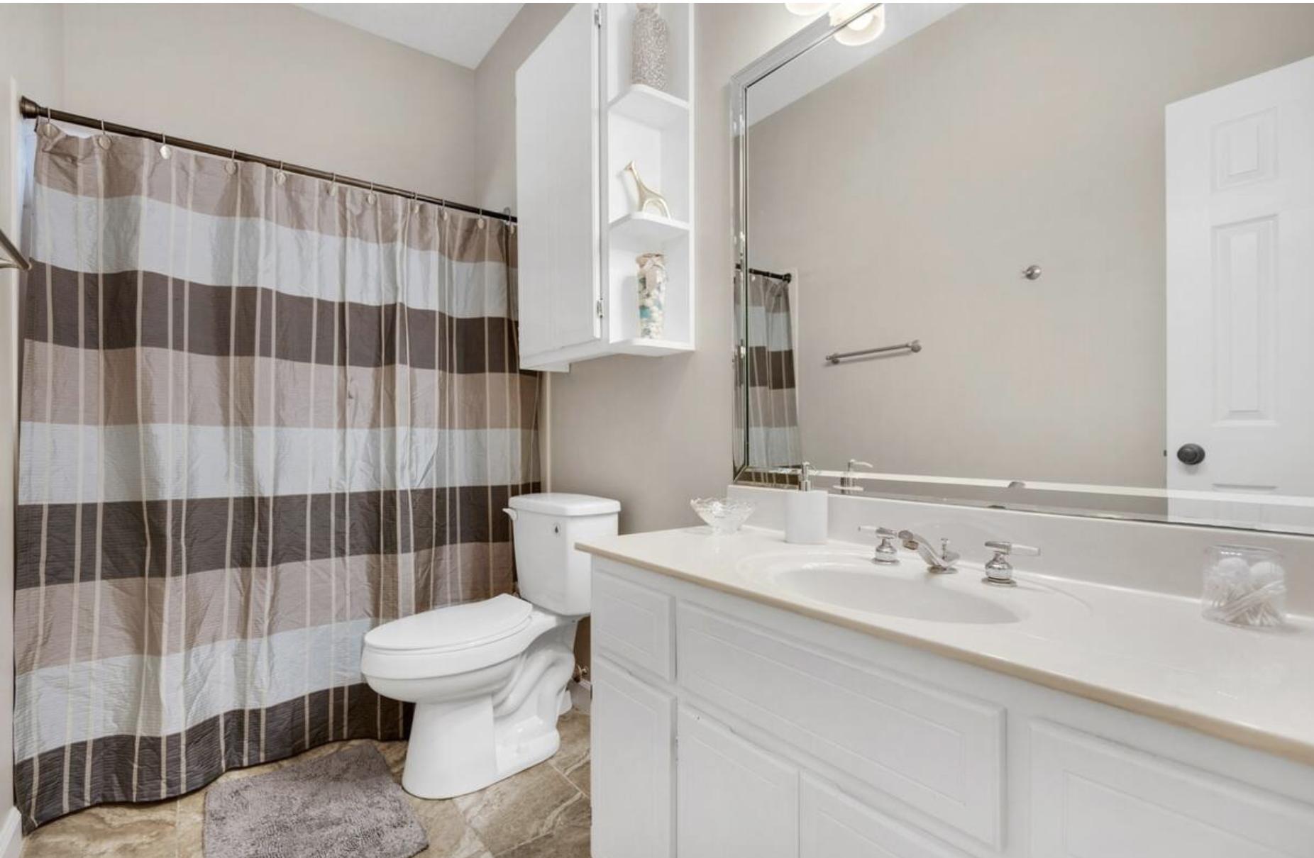 RIDGE WOOD MANOR - Residential Lease