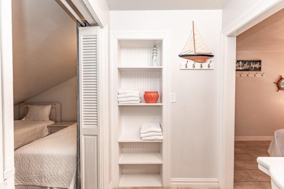 CRYSTAL VILLAS CONDO - Residential