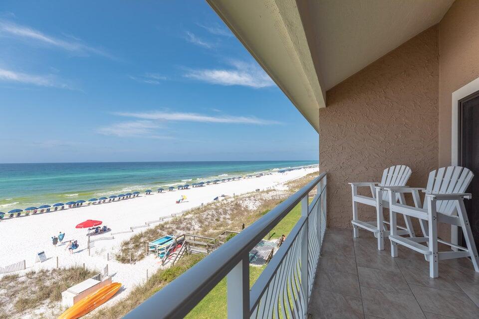 CRYSTAL VILLAS CONDO - Residential