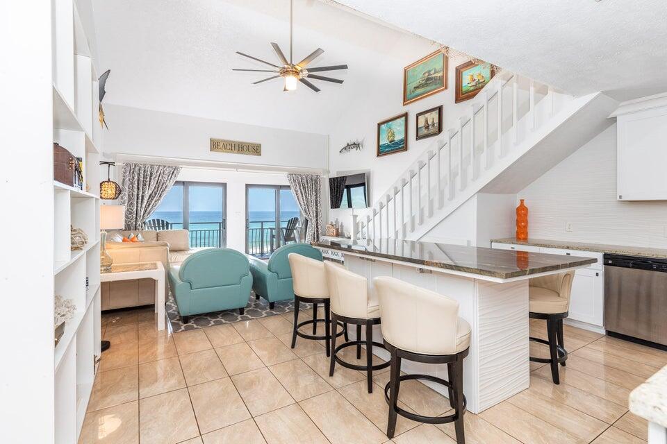 CRYSTAL VILLAS CONDO - Residential