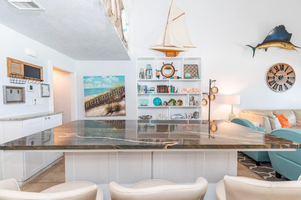 CRYSTAL VILLAS CONDO - Residential