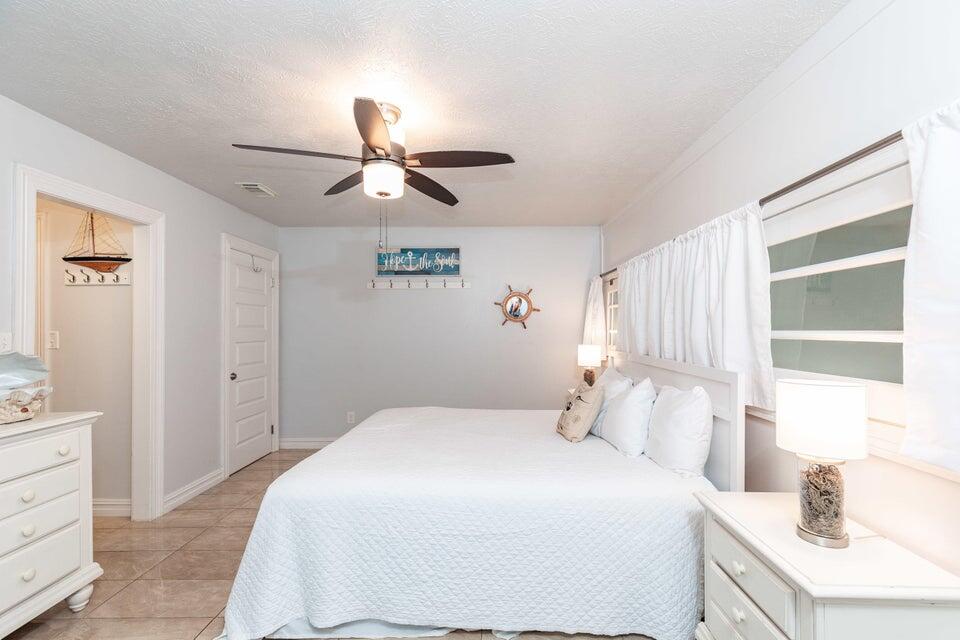 CRYSTAL VILLAS CONDO - Residential
